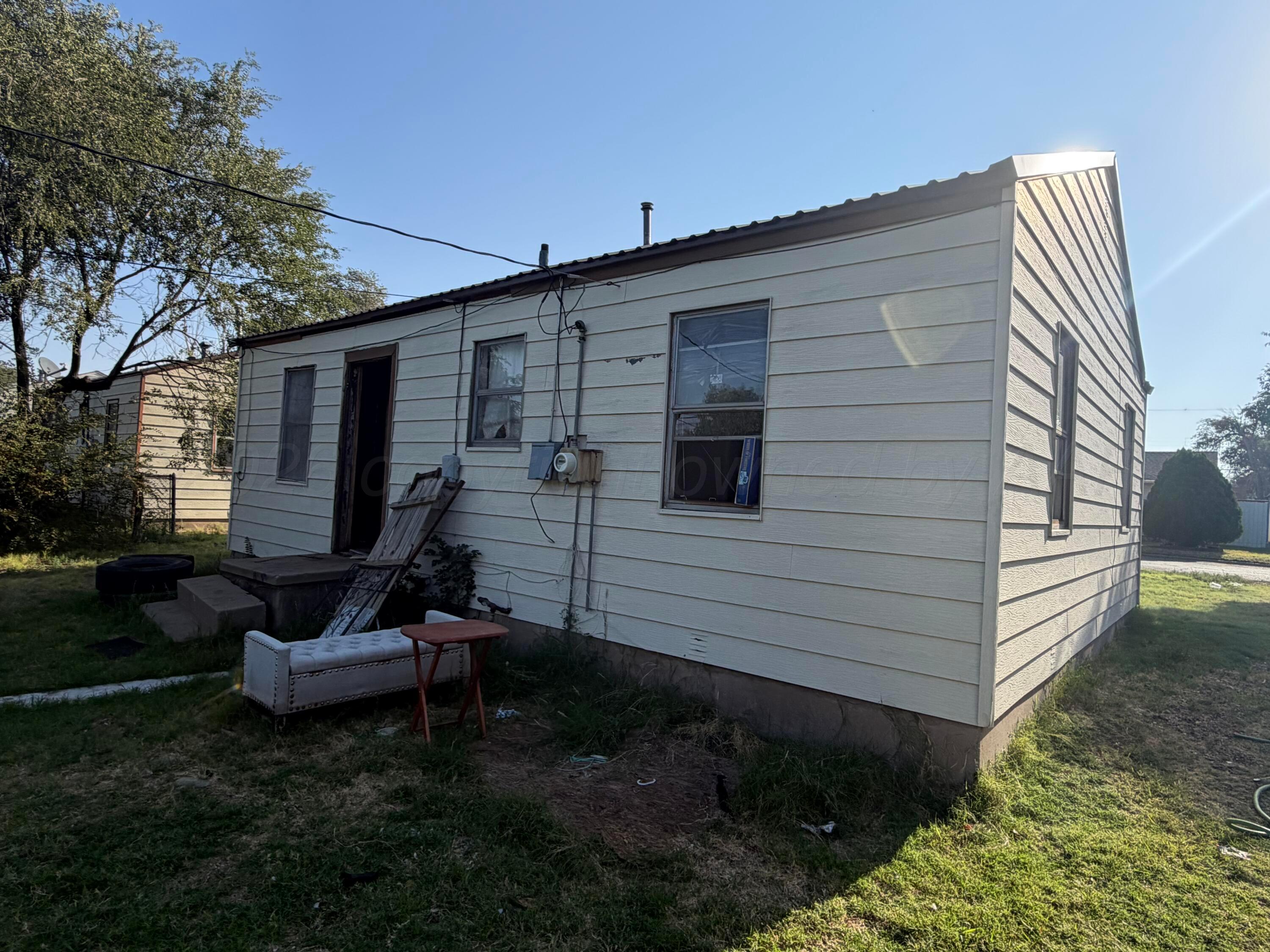 1619 N Manhattan Street Property Photo 4