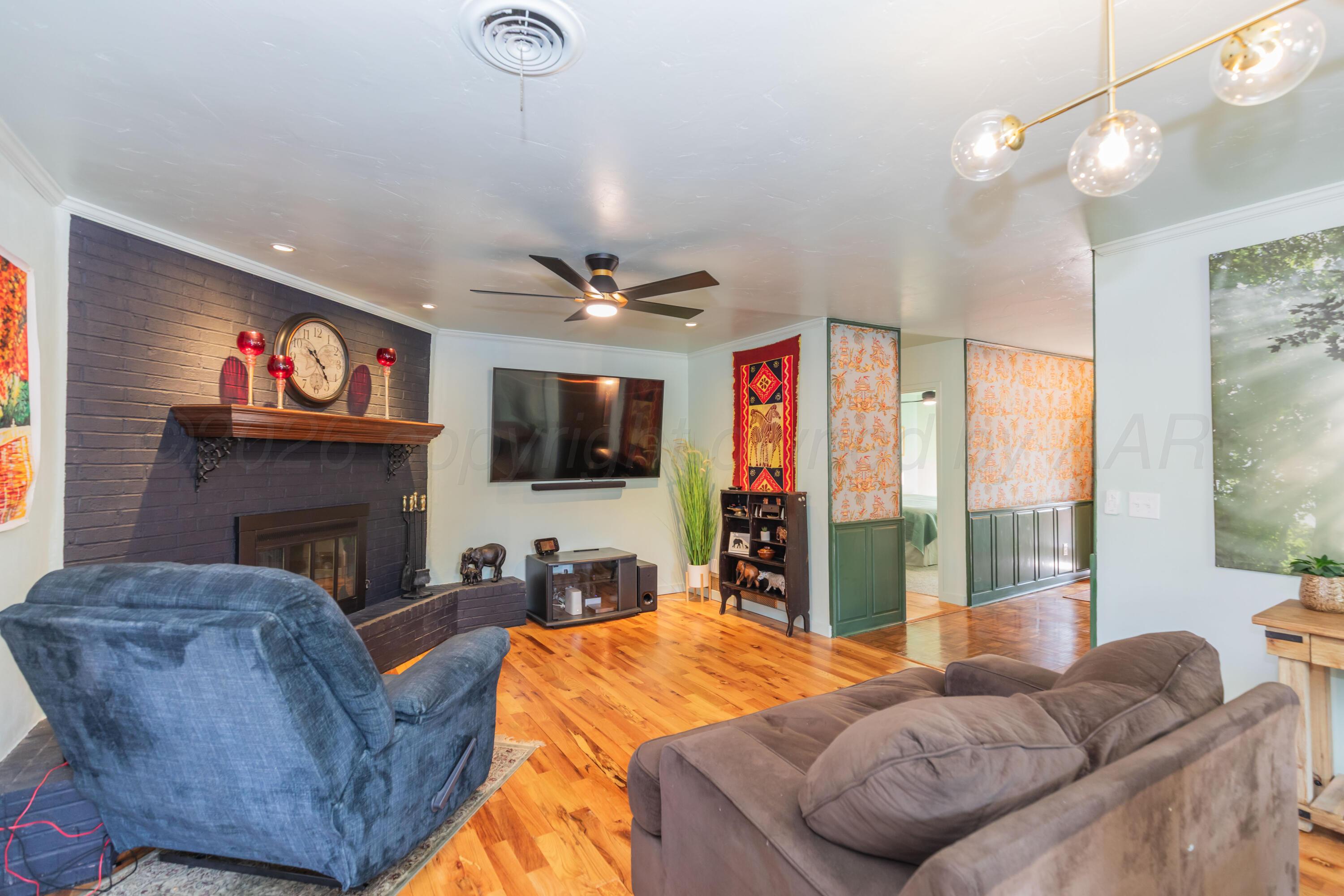 3714 Kingston Road Property Photo 4