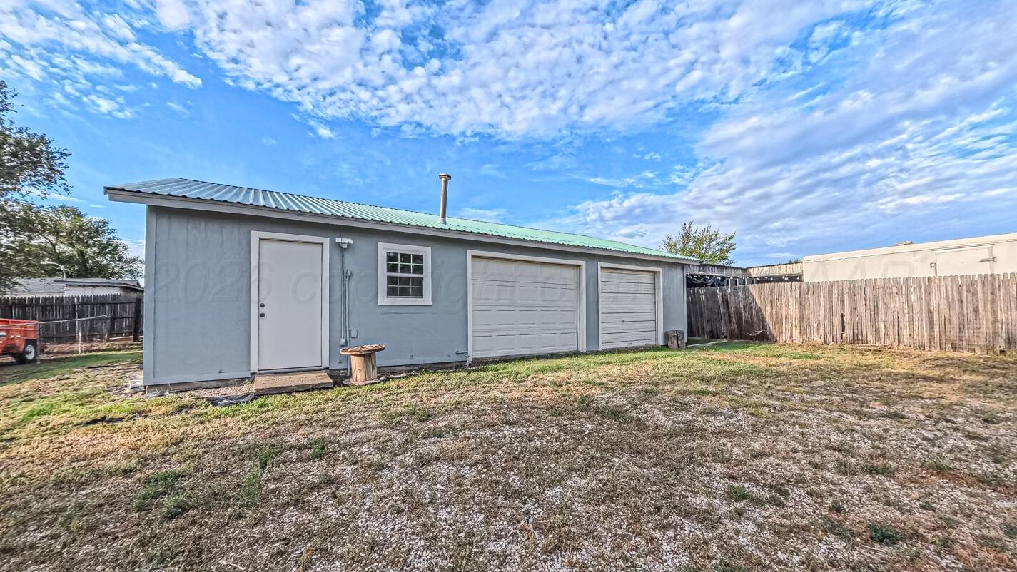 1316 Withers Avenue Property Photo 19
