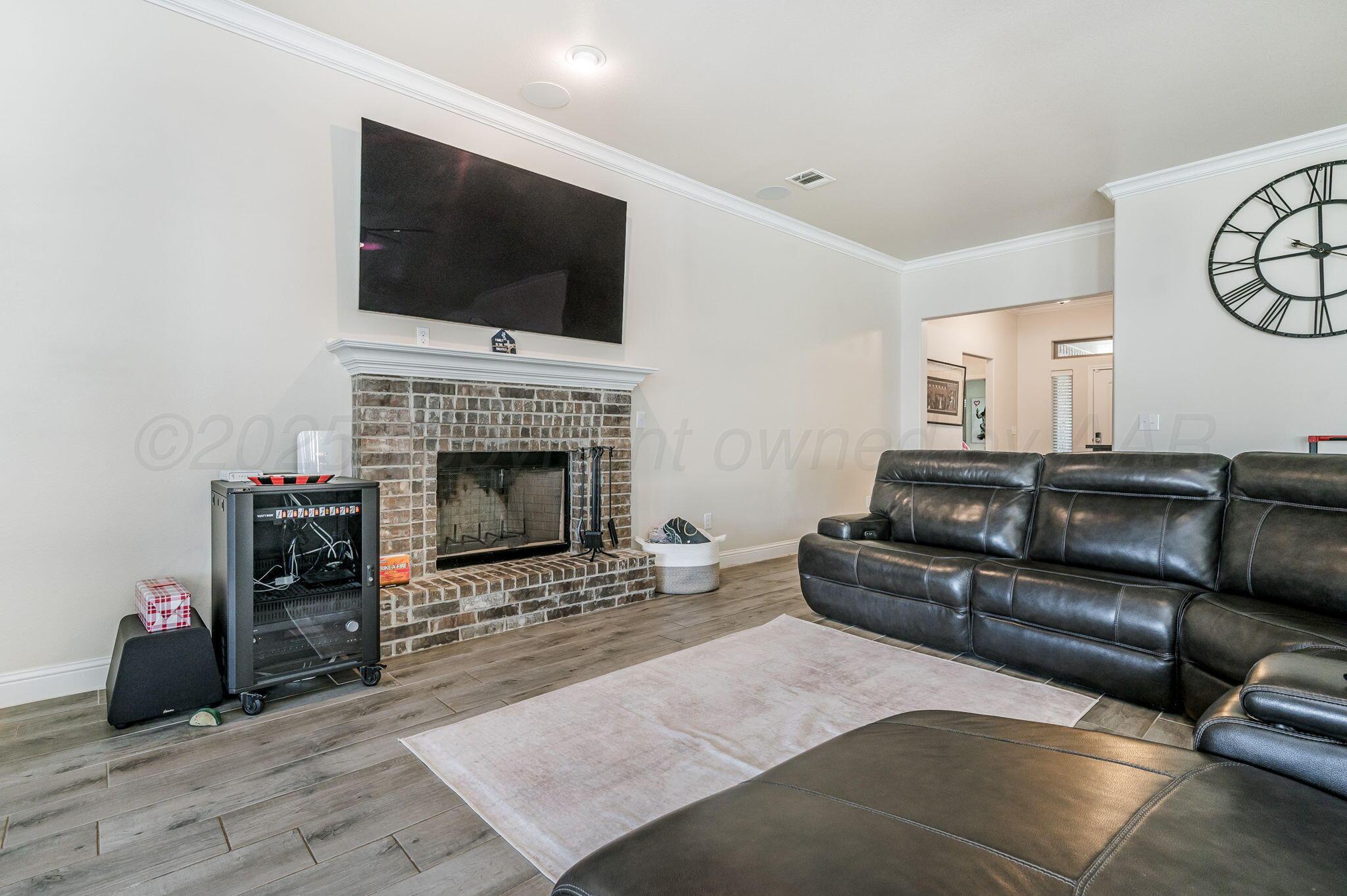 8906 Witmer Court Property Photo 6