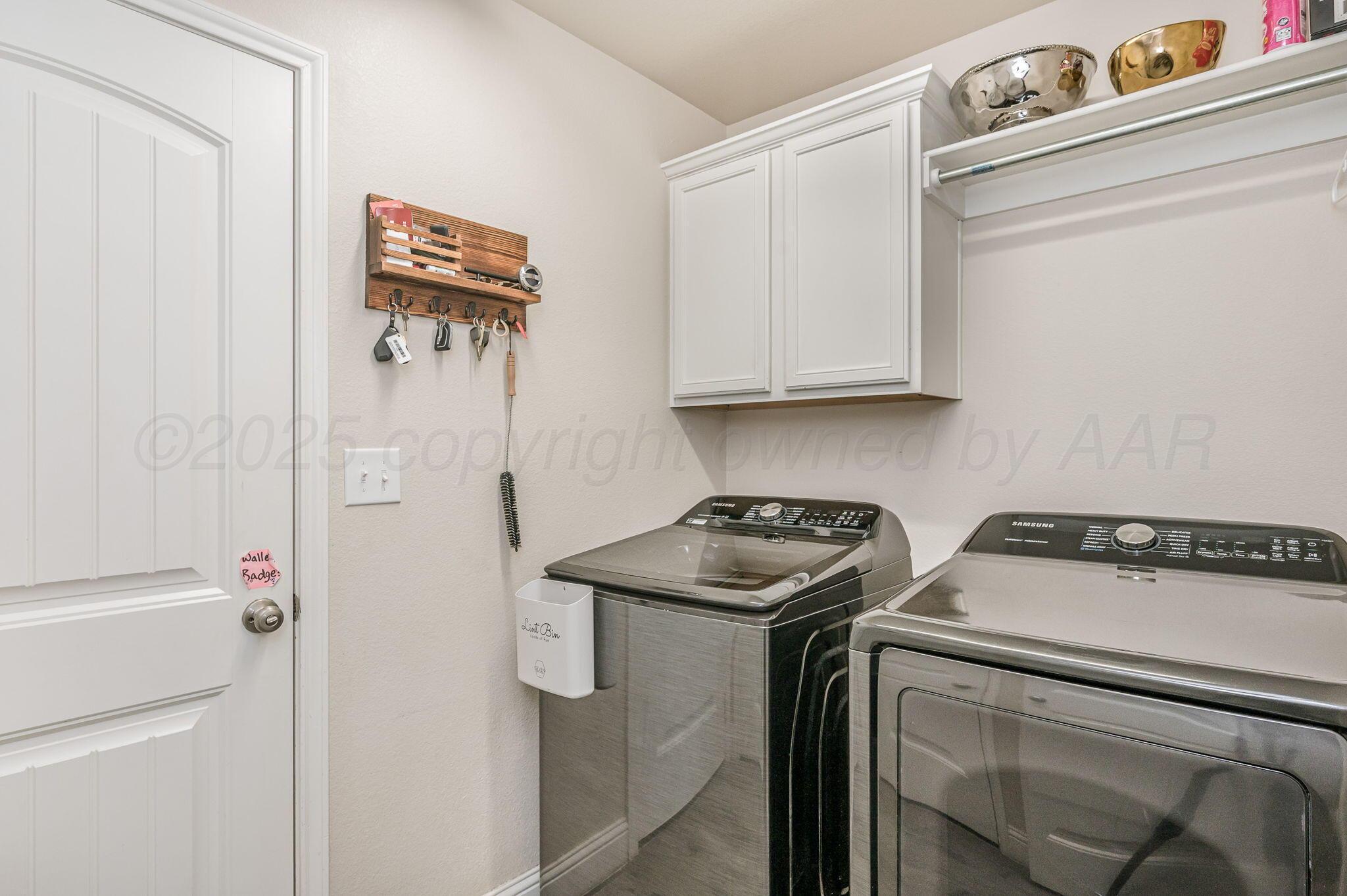 8906 Witmer Court Property Photo 11