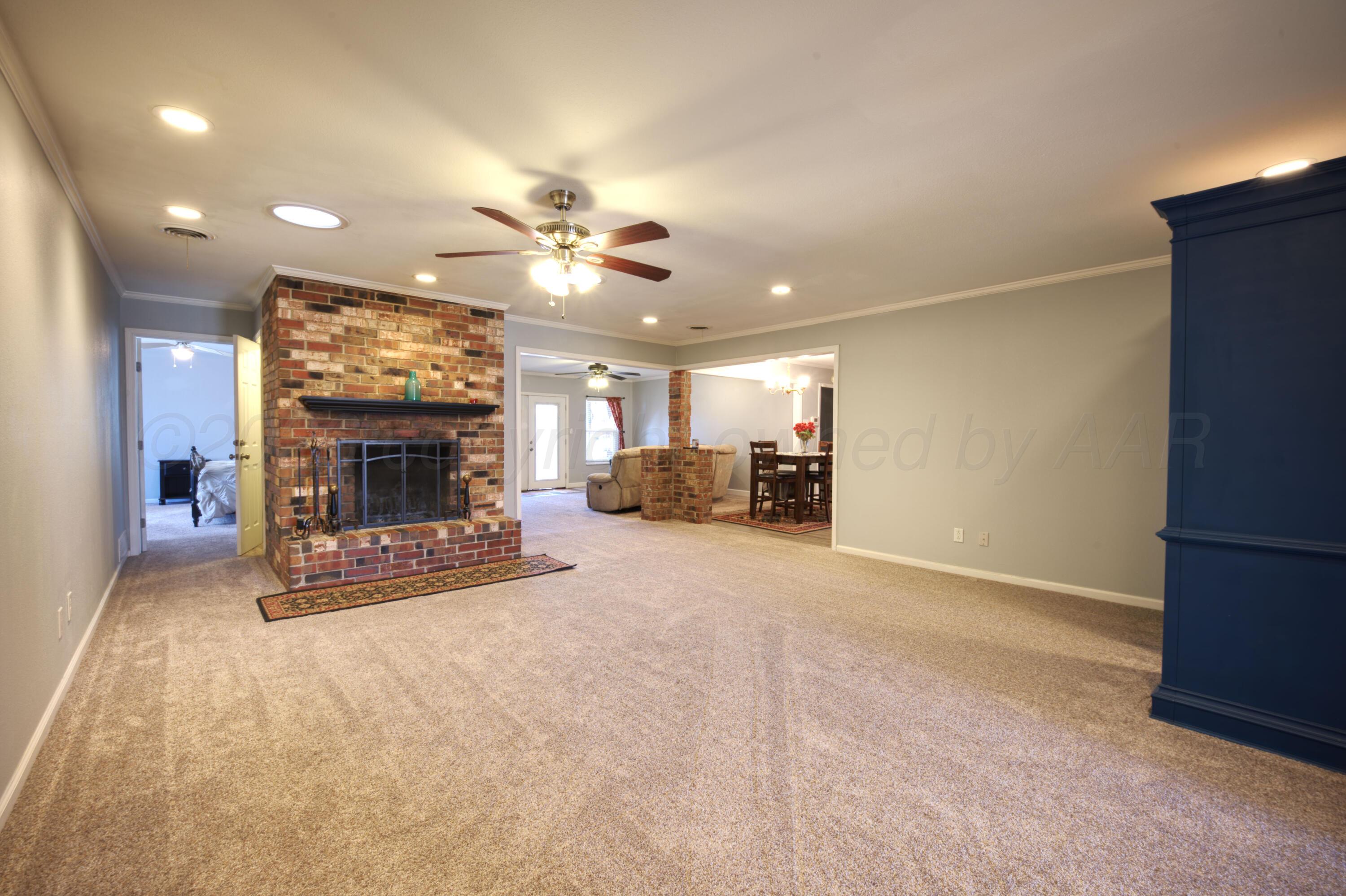 3700 Huntington Drive Property Photo 7