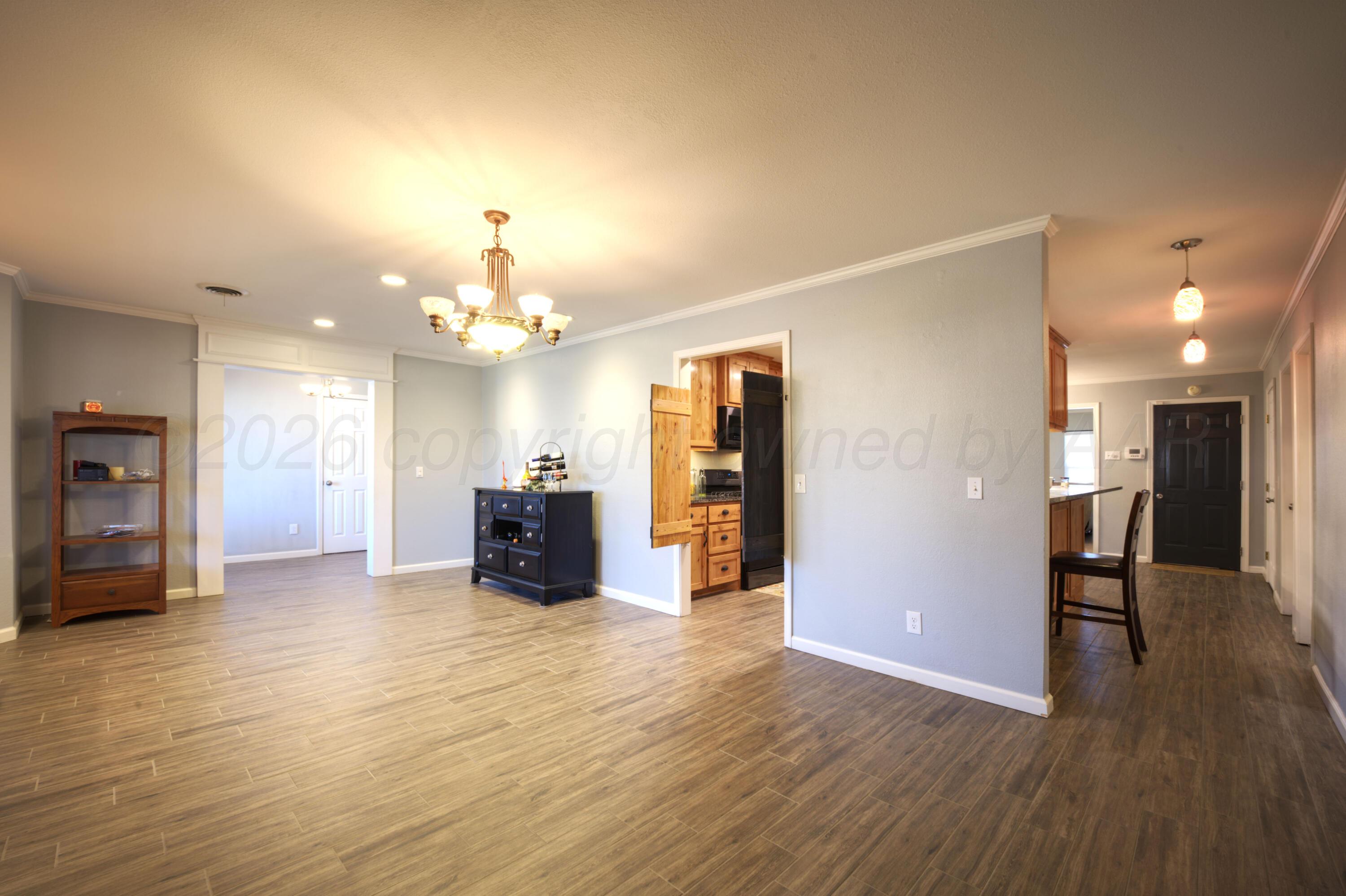 3700 Huntington Drive Property Photo 15