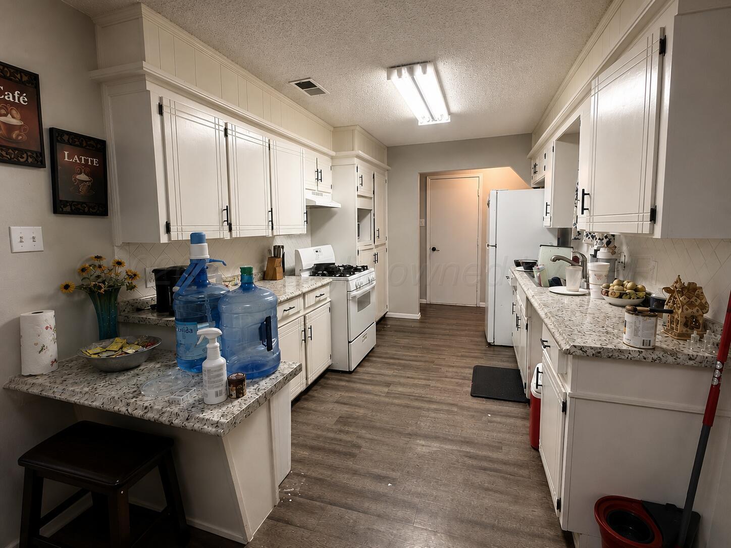 1022 Coble Drive Property Photo 6
