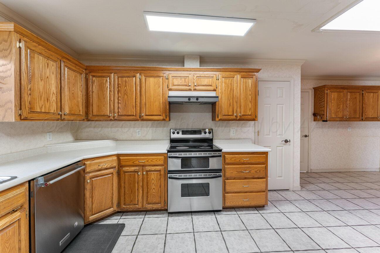 1800 Jacoda Avenue Property Photo 23