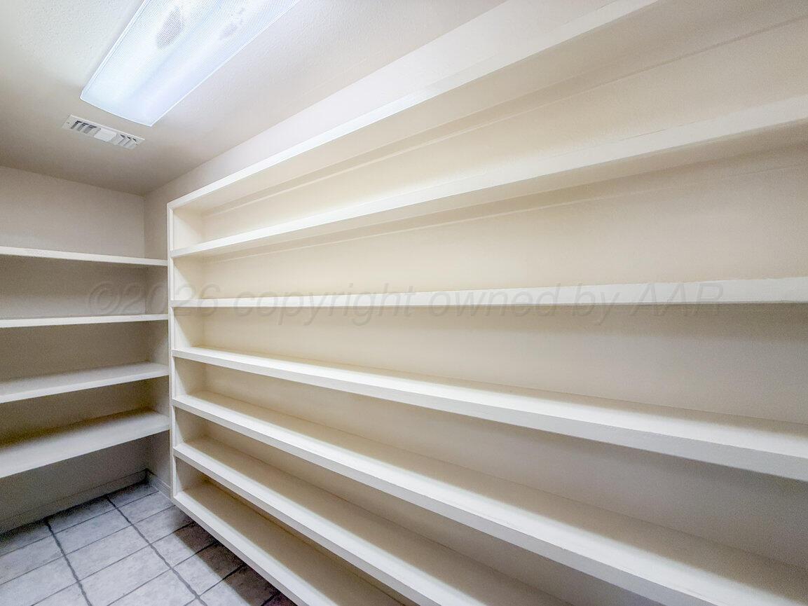 1800 Jacoda Avenue Property Photo 26