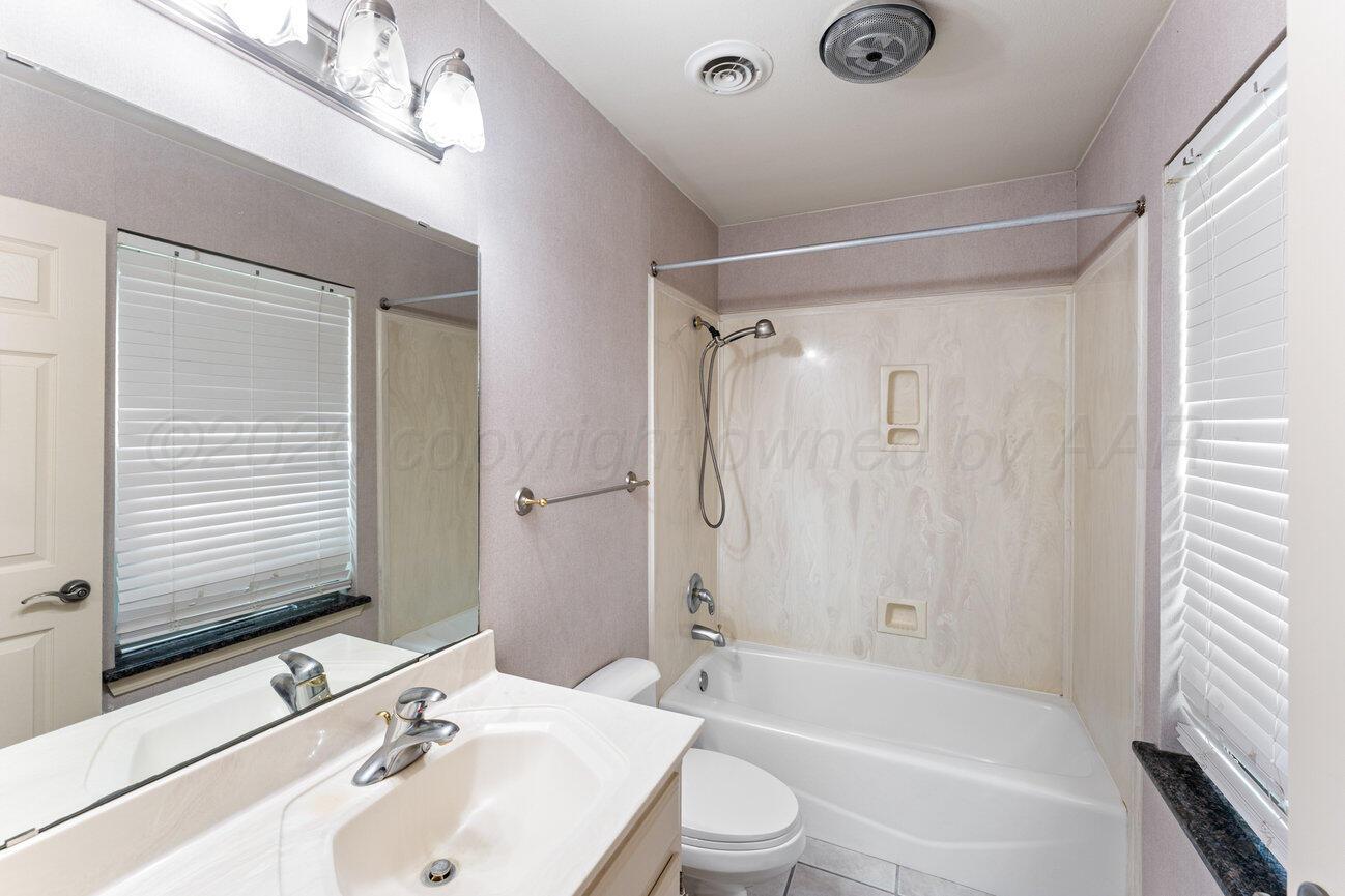 1800 Jacoda Avenue Property Photo 45