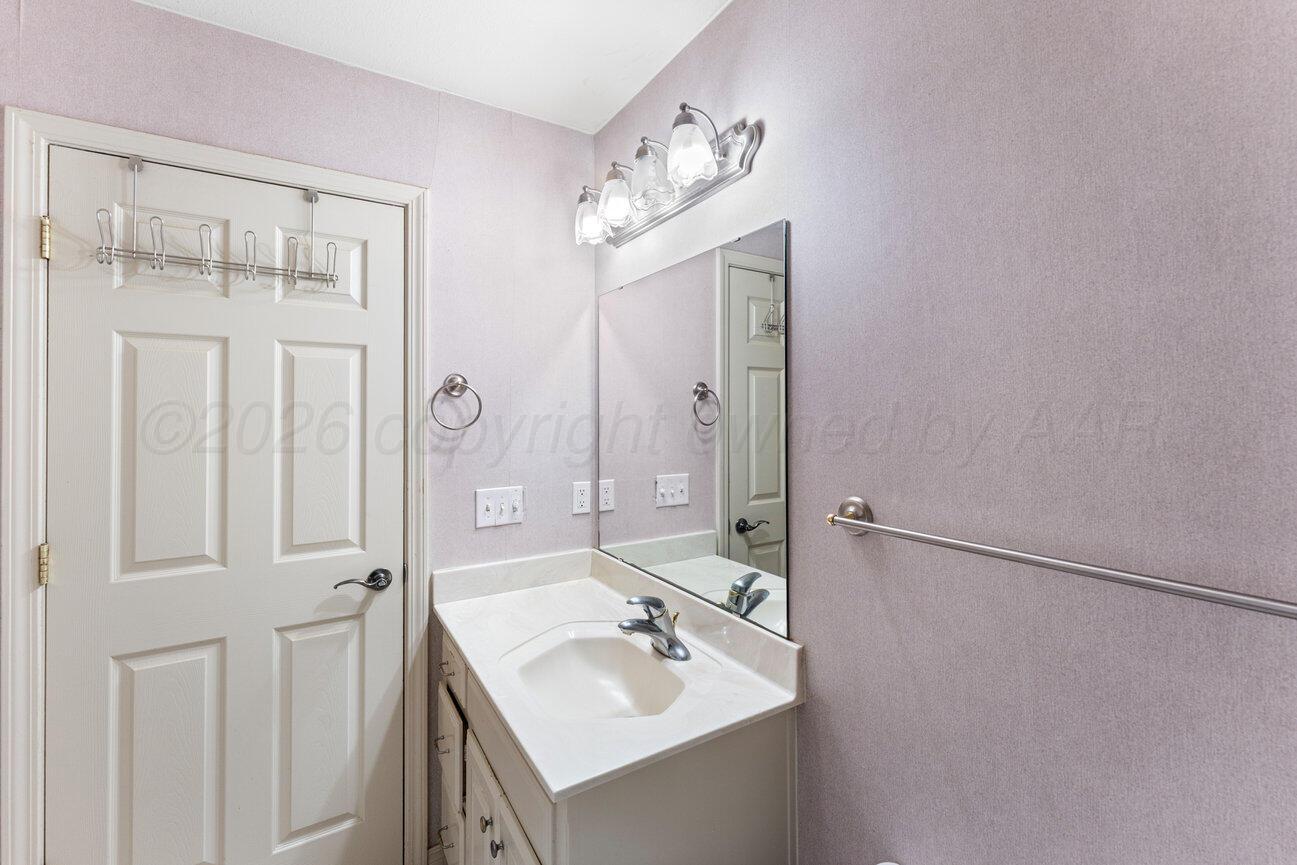 1800 Jacoda Avenue Property Photo 46