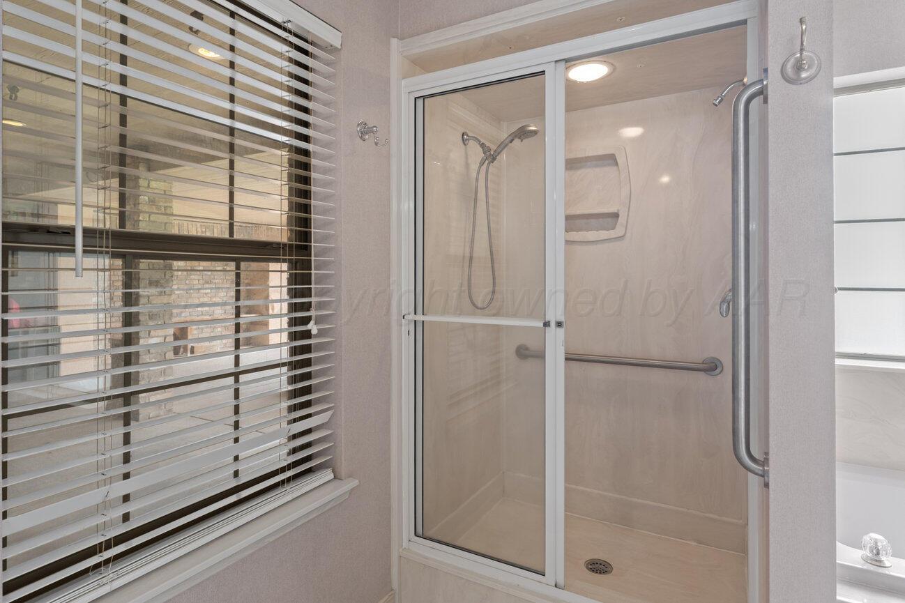 1800 Jacoda Avenue Property Photo 71