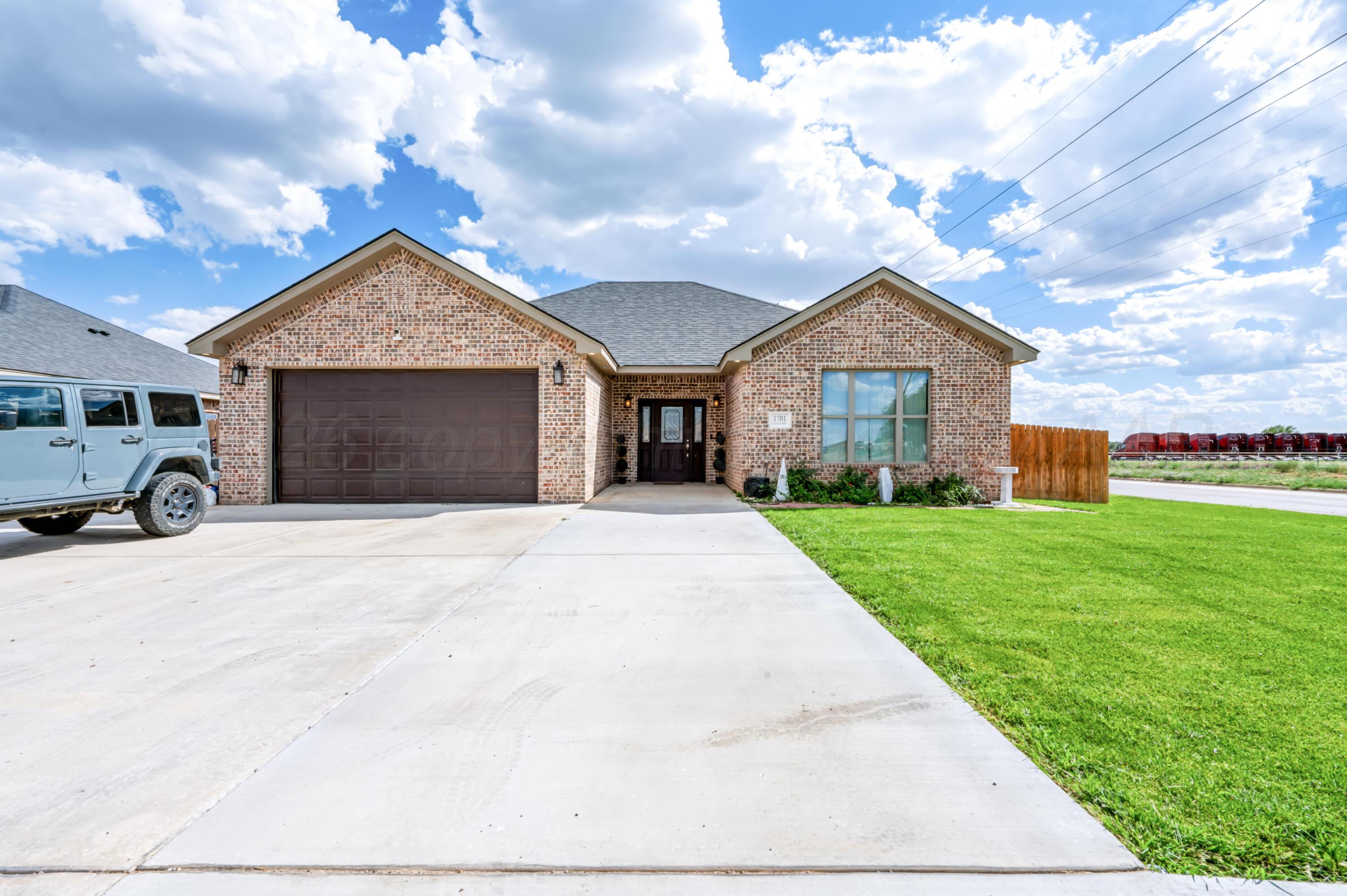 1701 Cactus Flower Road Property Photo 1