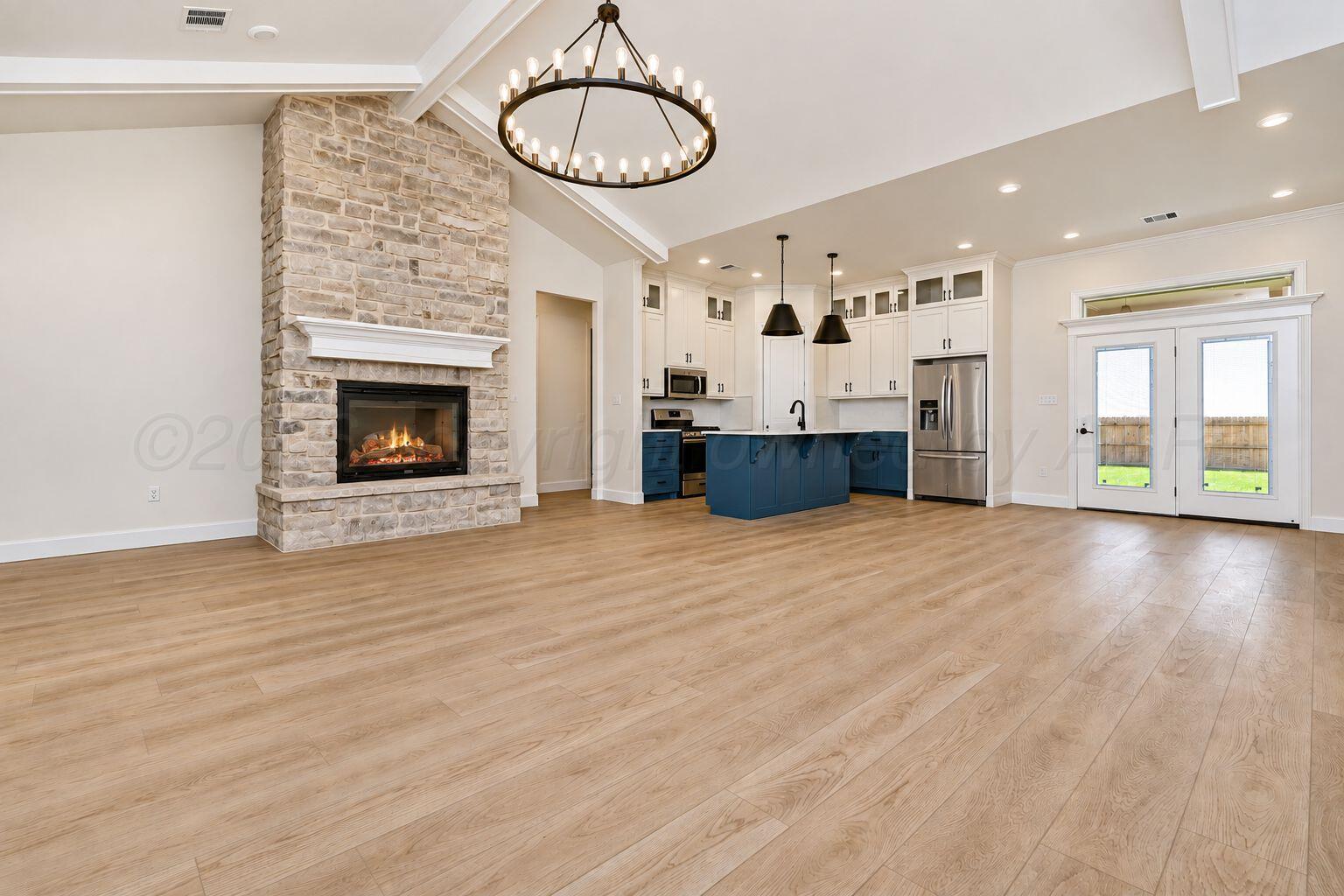 12 Kingston Drive Property Photo 2