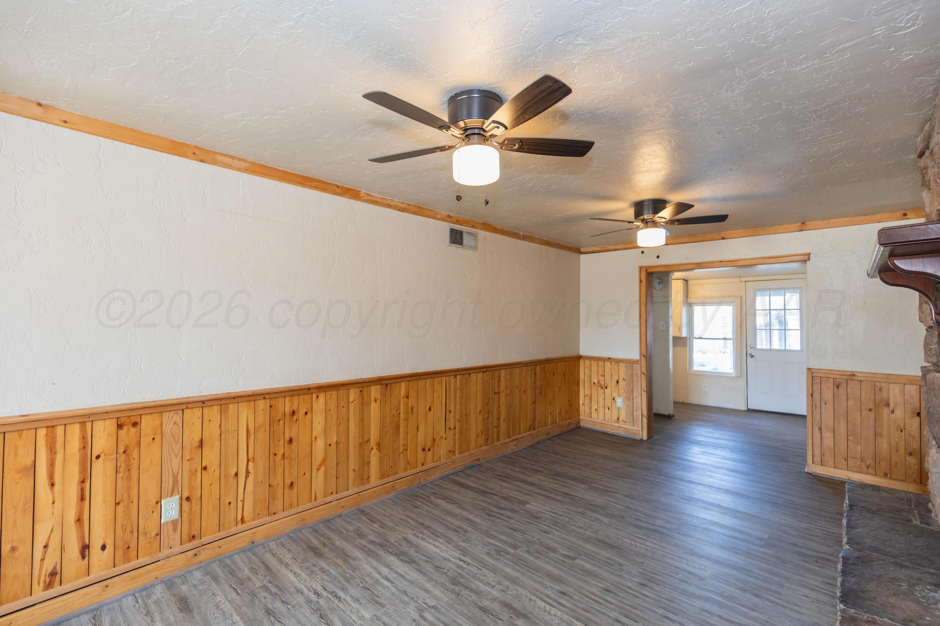 1044 W Cinderella Drive Property Photo 10