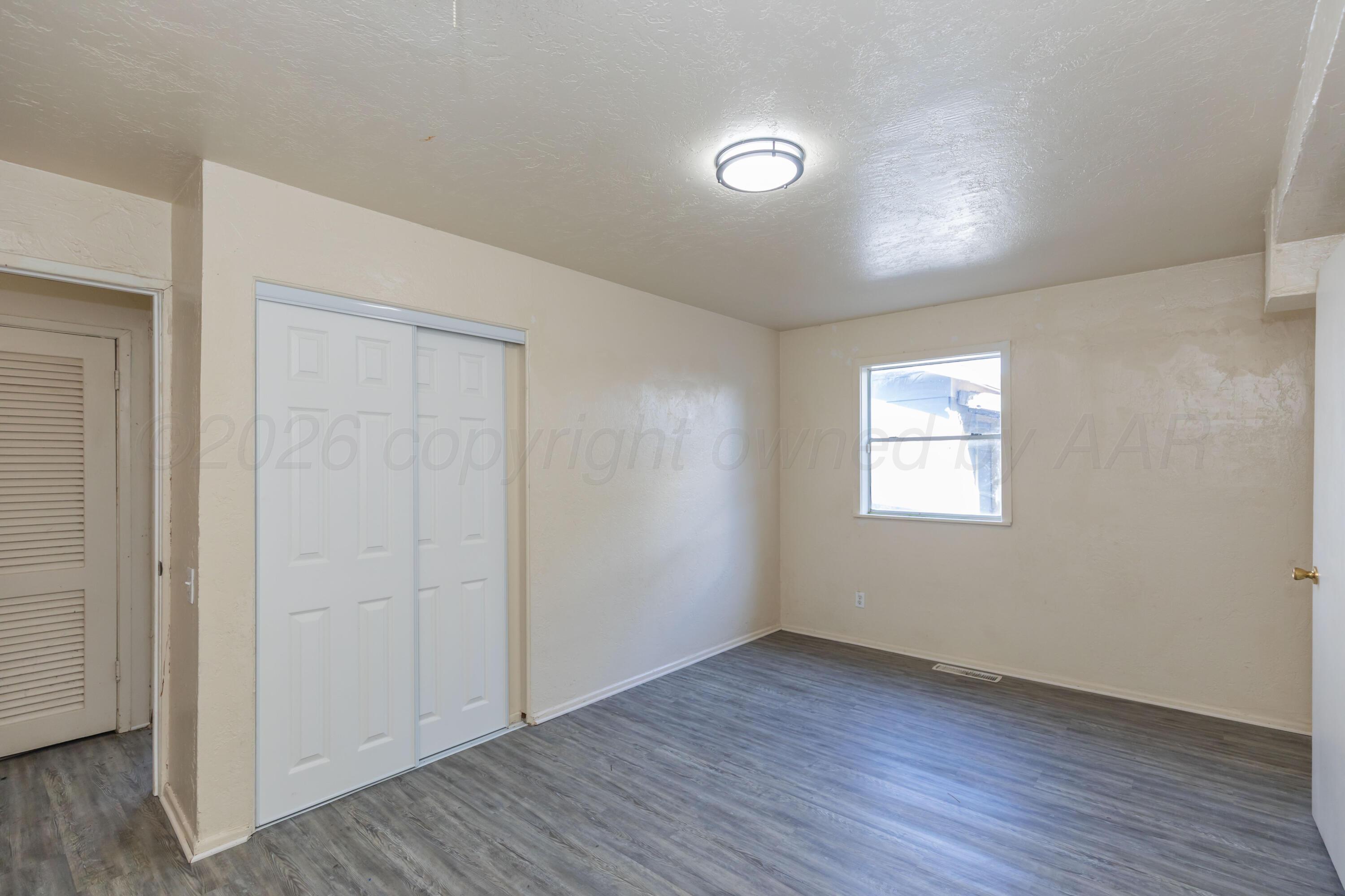 1044 W Cinderella Drive Property Photo 27
