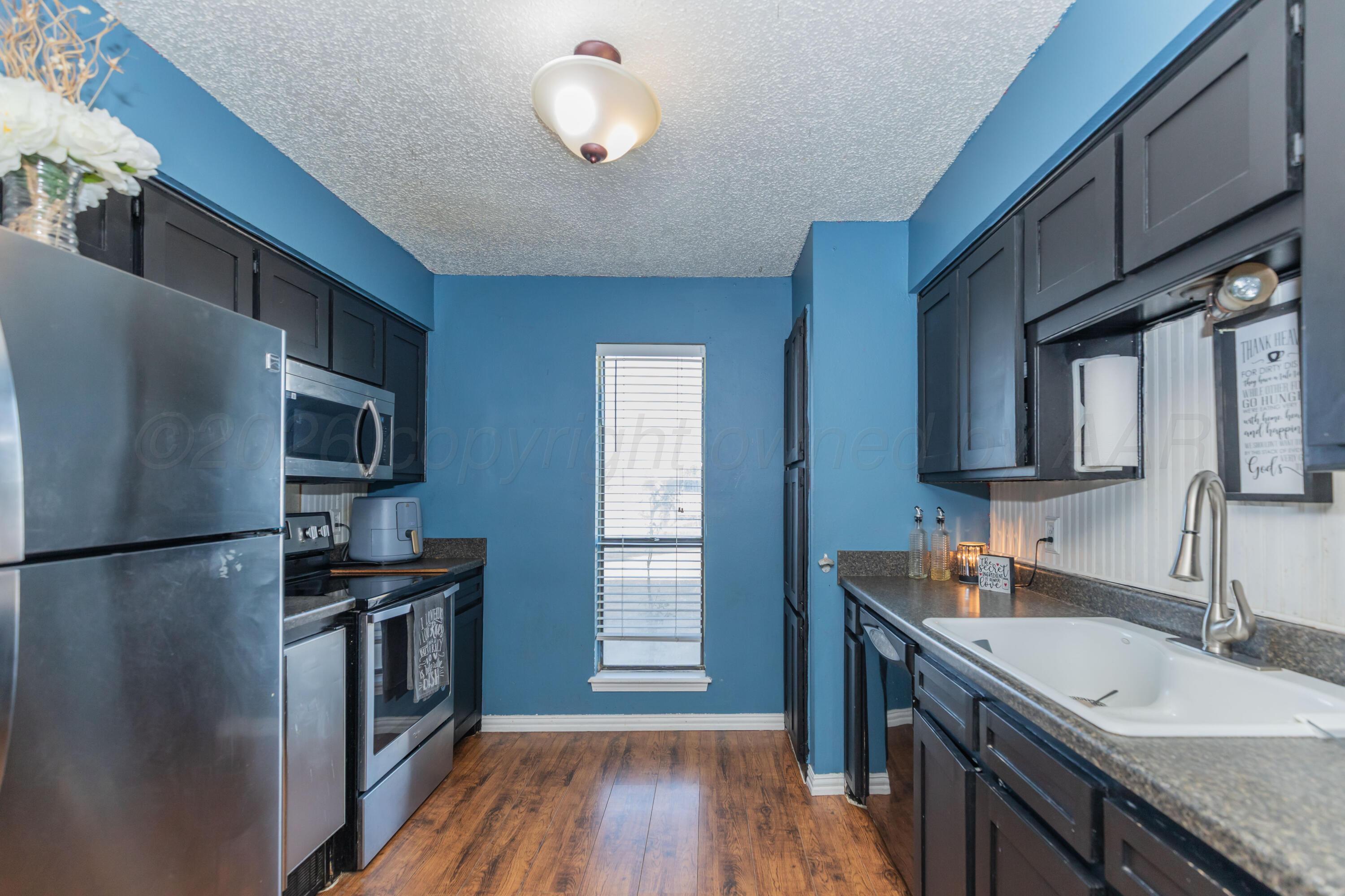 500 Groom Avenue Property Photo 11