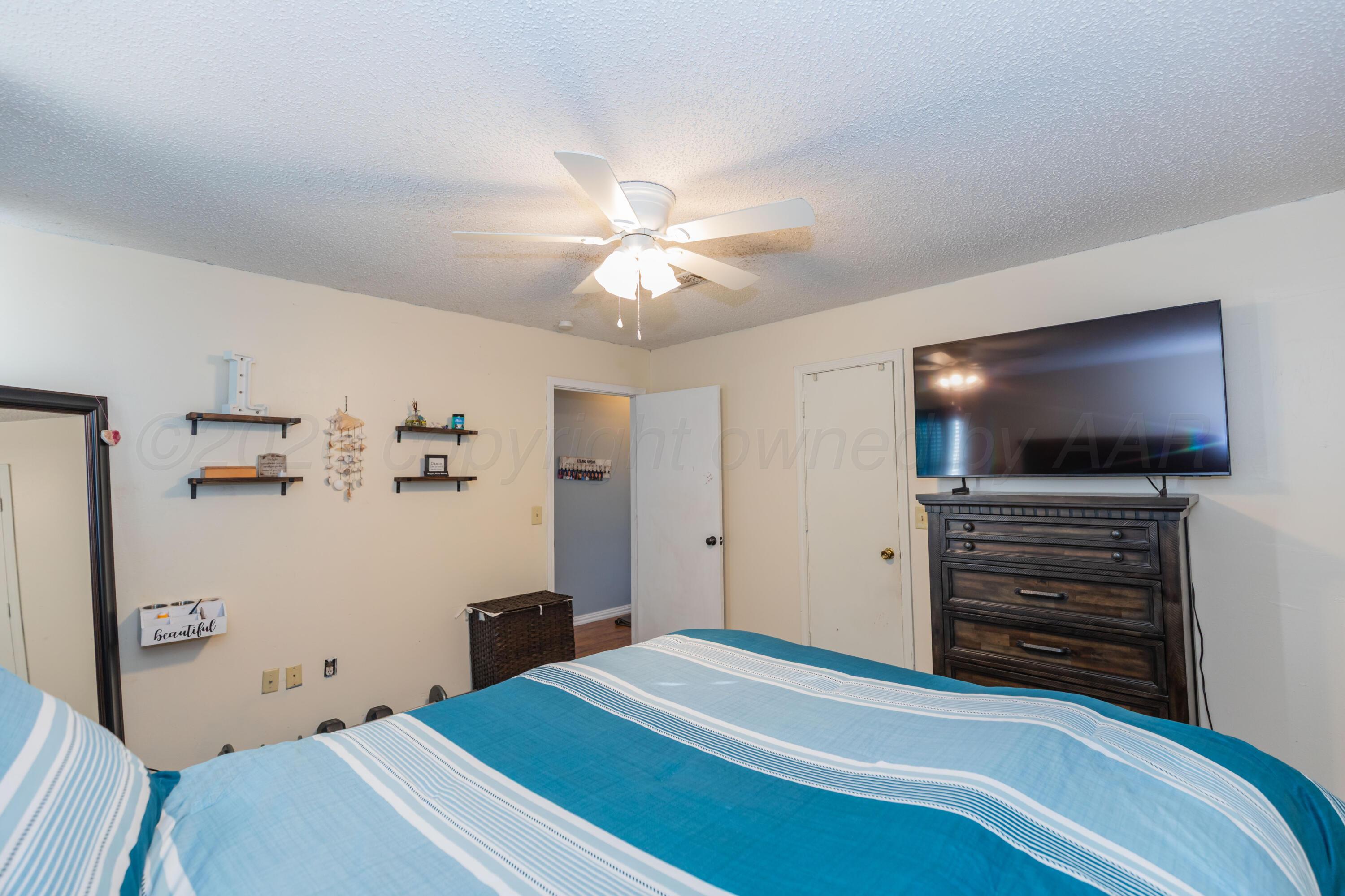 500 Groom Avenue Property Photo 32