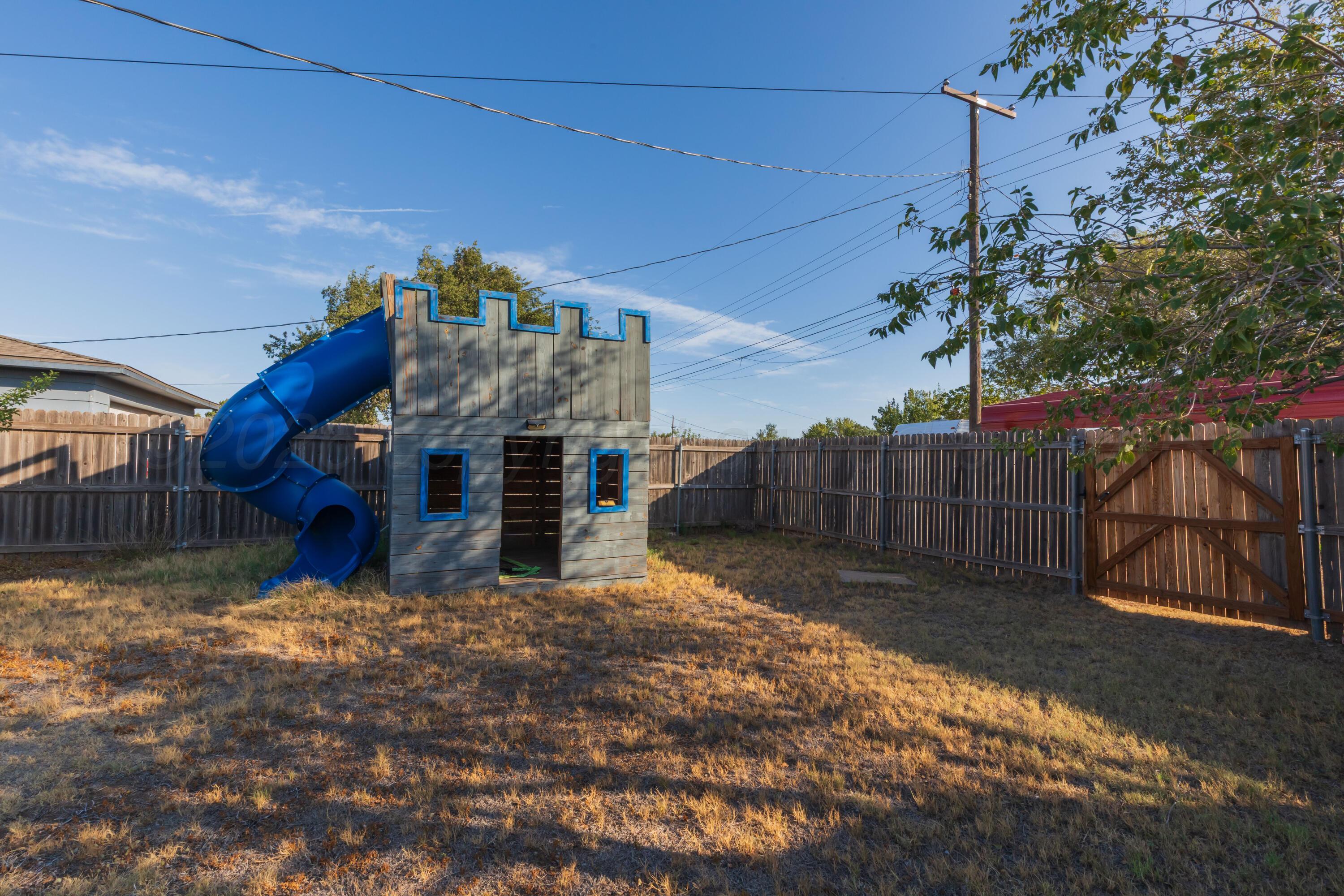 500 Groom Avenue Property Photo 34