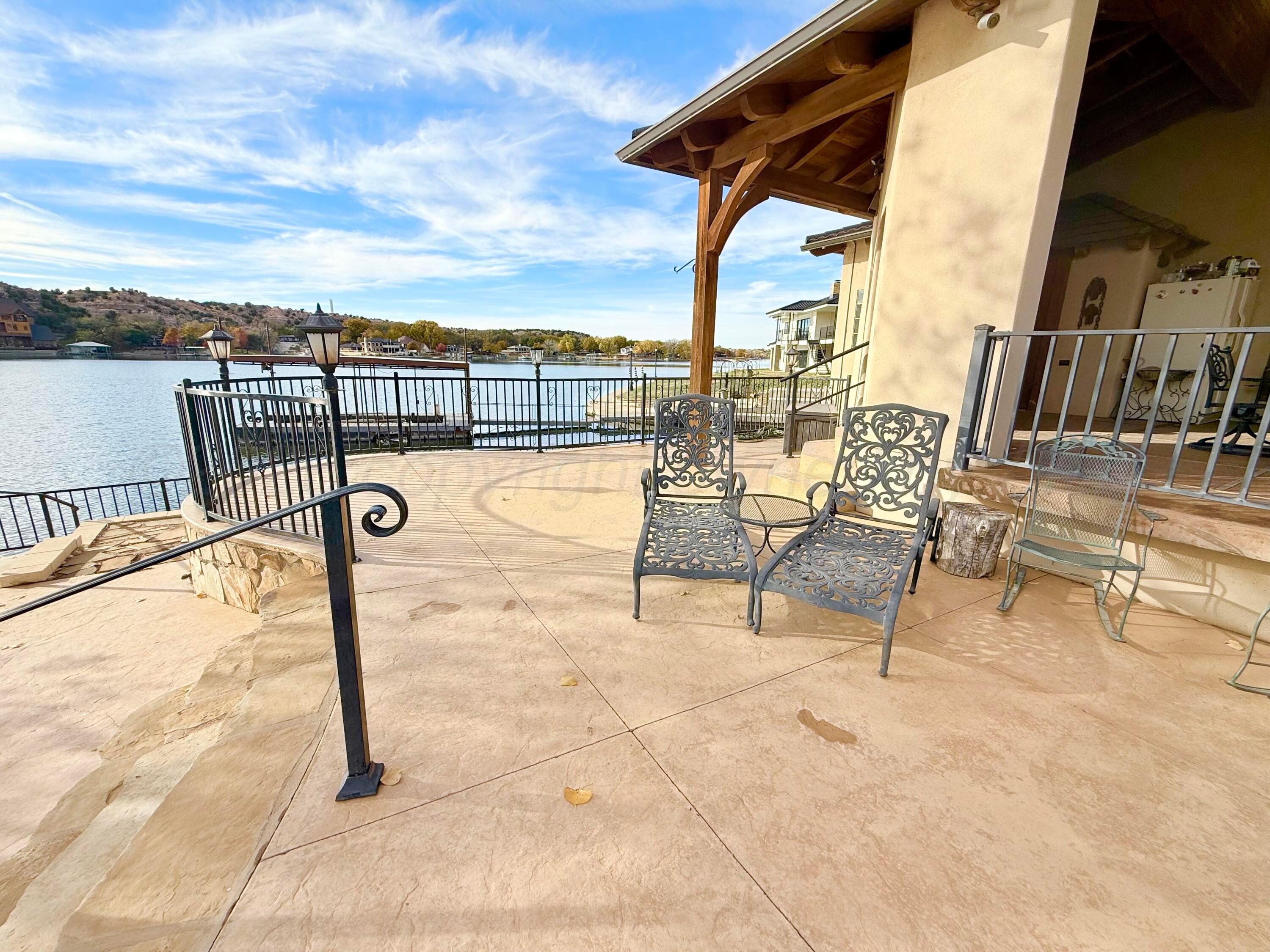 516 N Shore Drive Property Photo 23