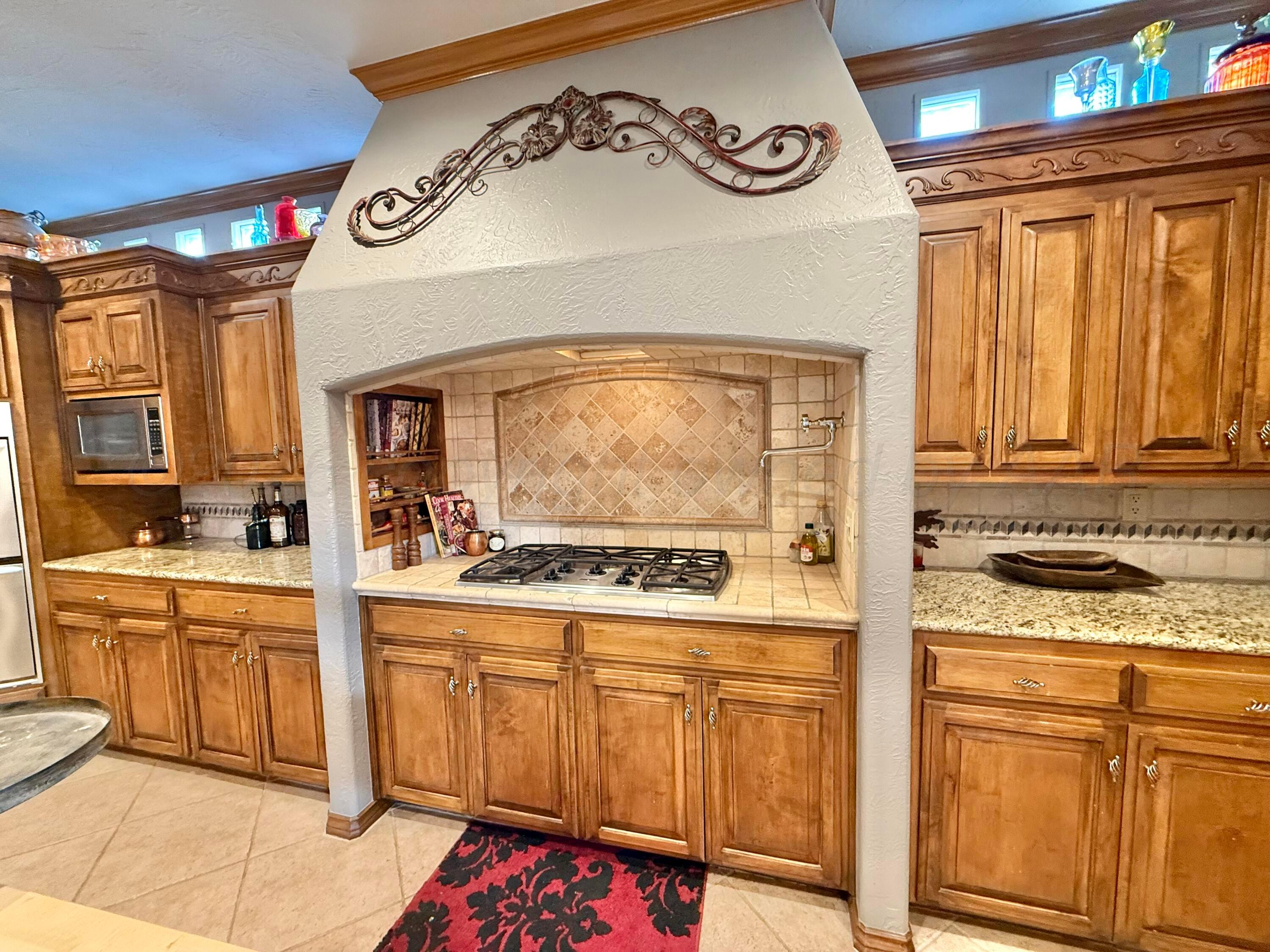 516 N Shore Drive Property Photo 40