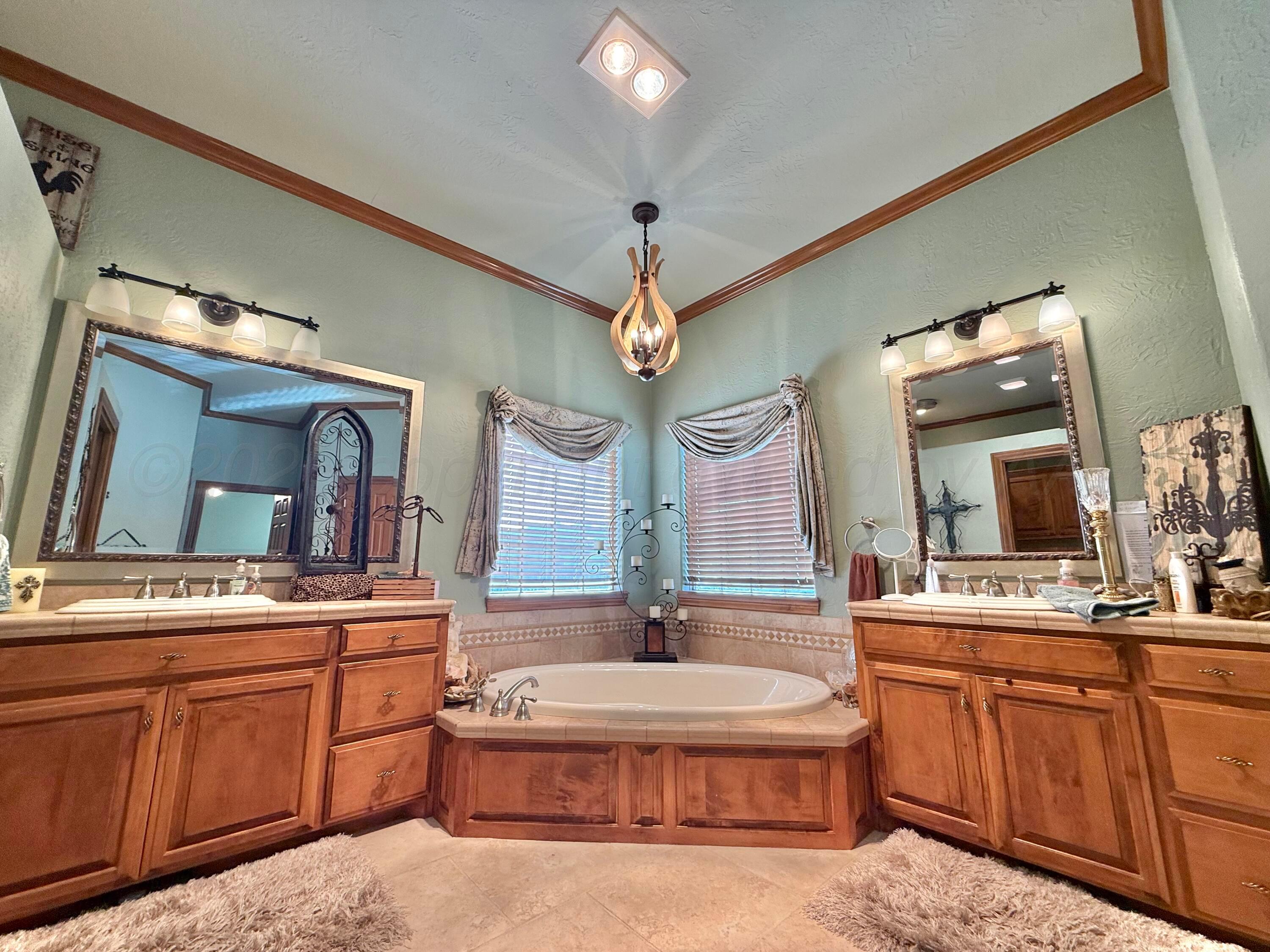 516 N Shore Drive Property Photo 57