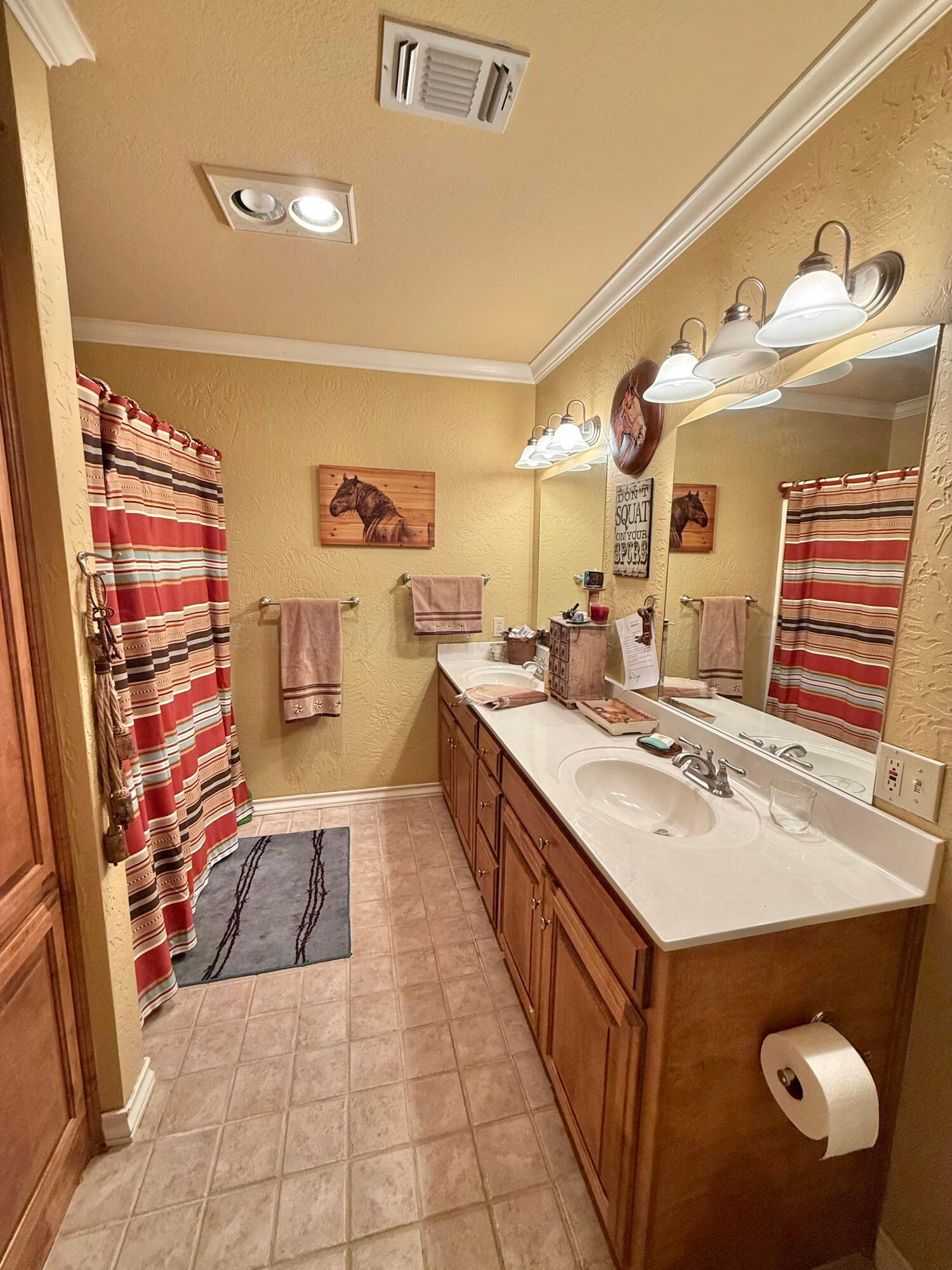 516 N Shore Drive Property Photo 68