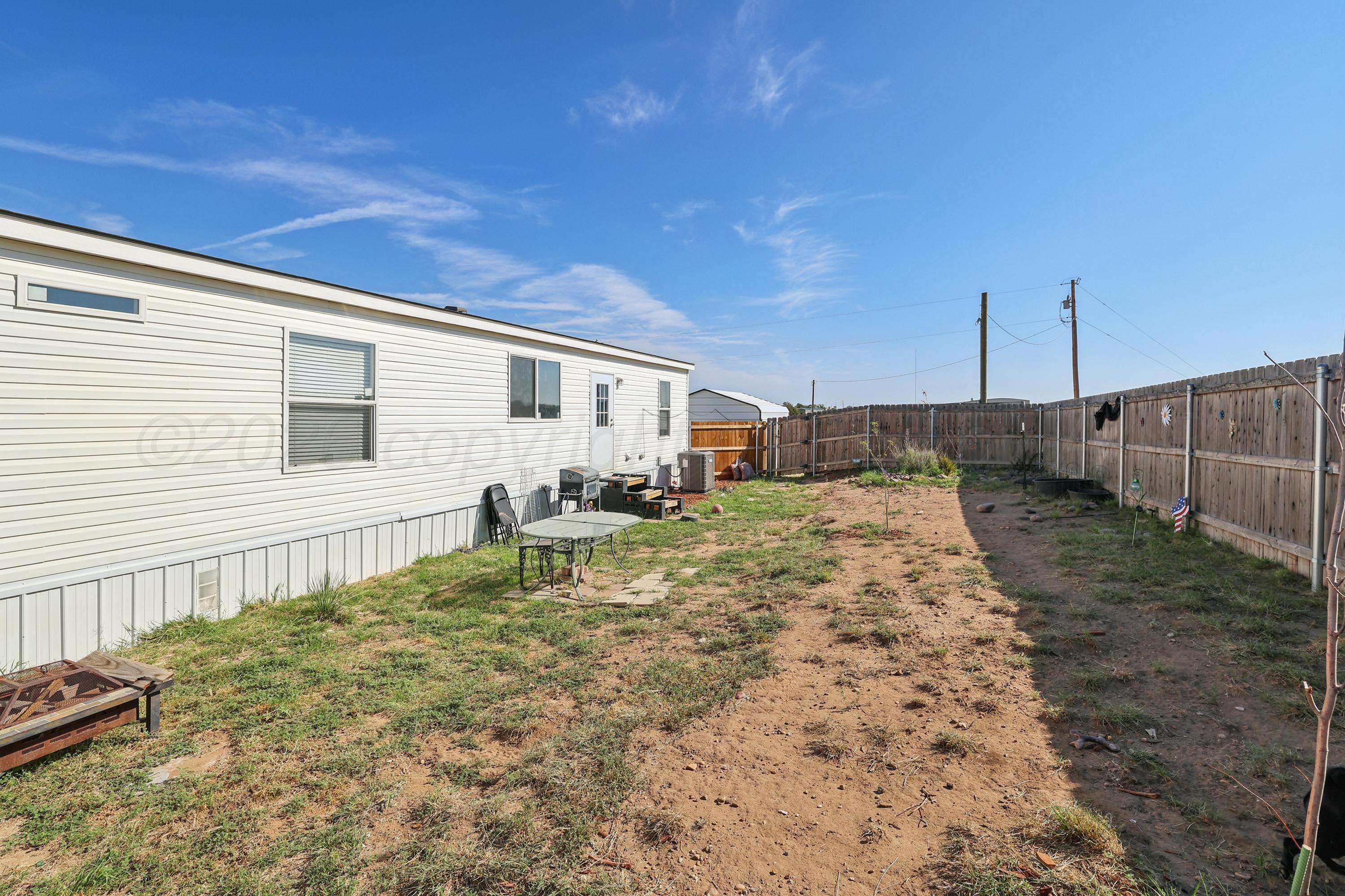10501 Riker Lane Property Photo 28