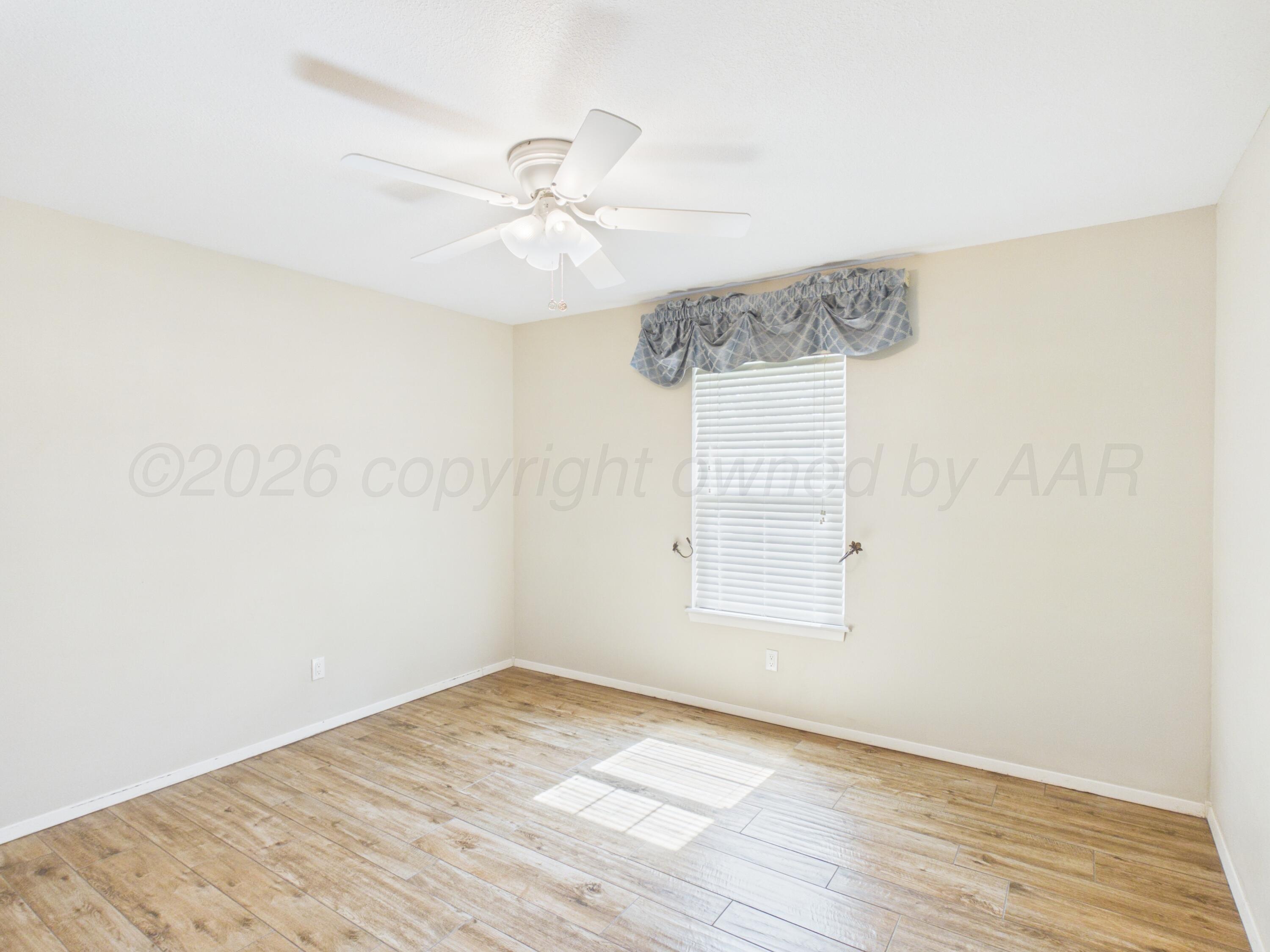 303 Coronado Street Property Photo 10