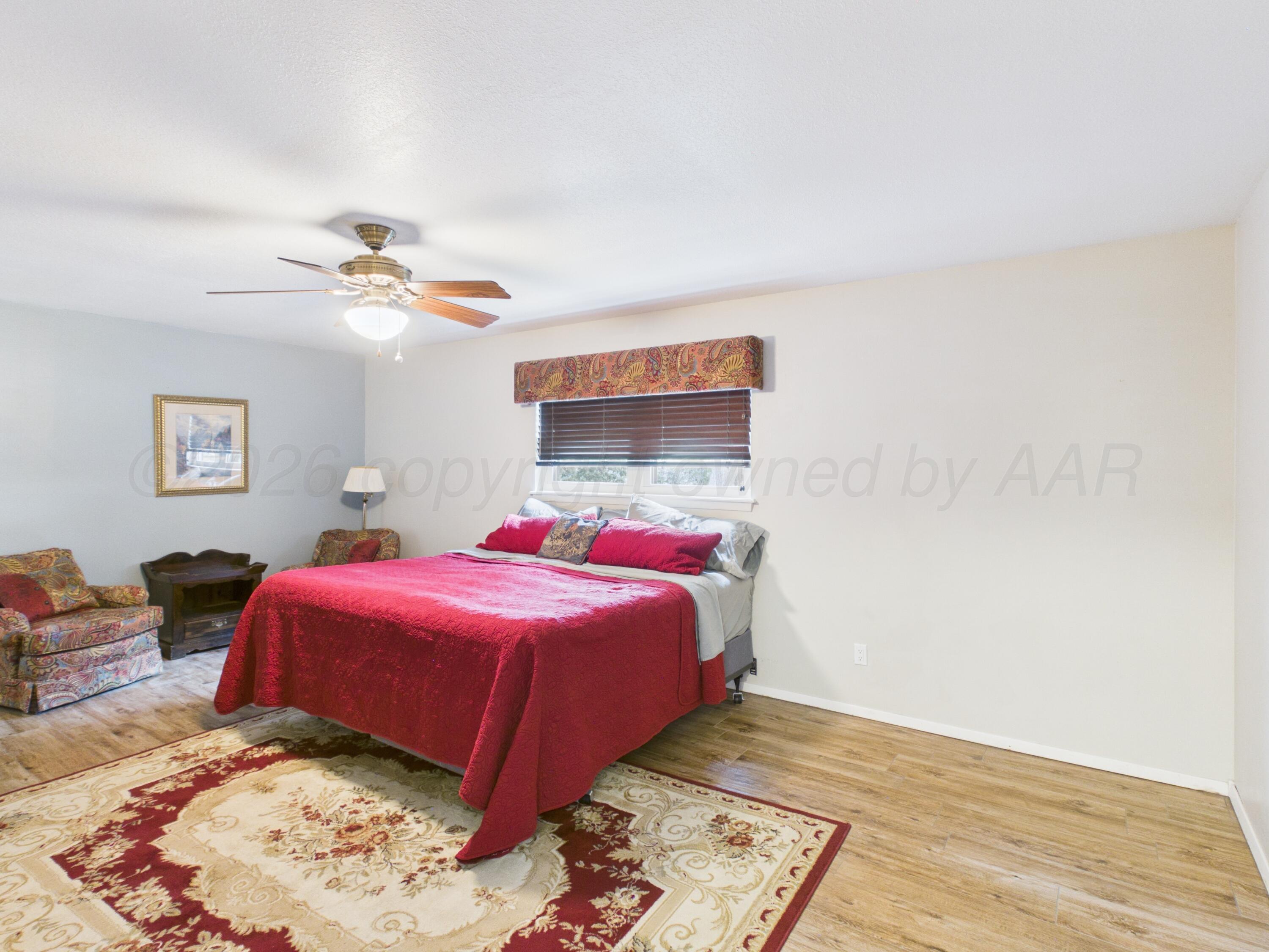 303 Coronado Street Property Photo 14