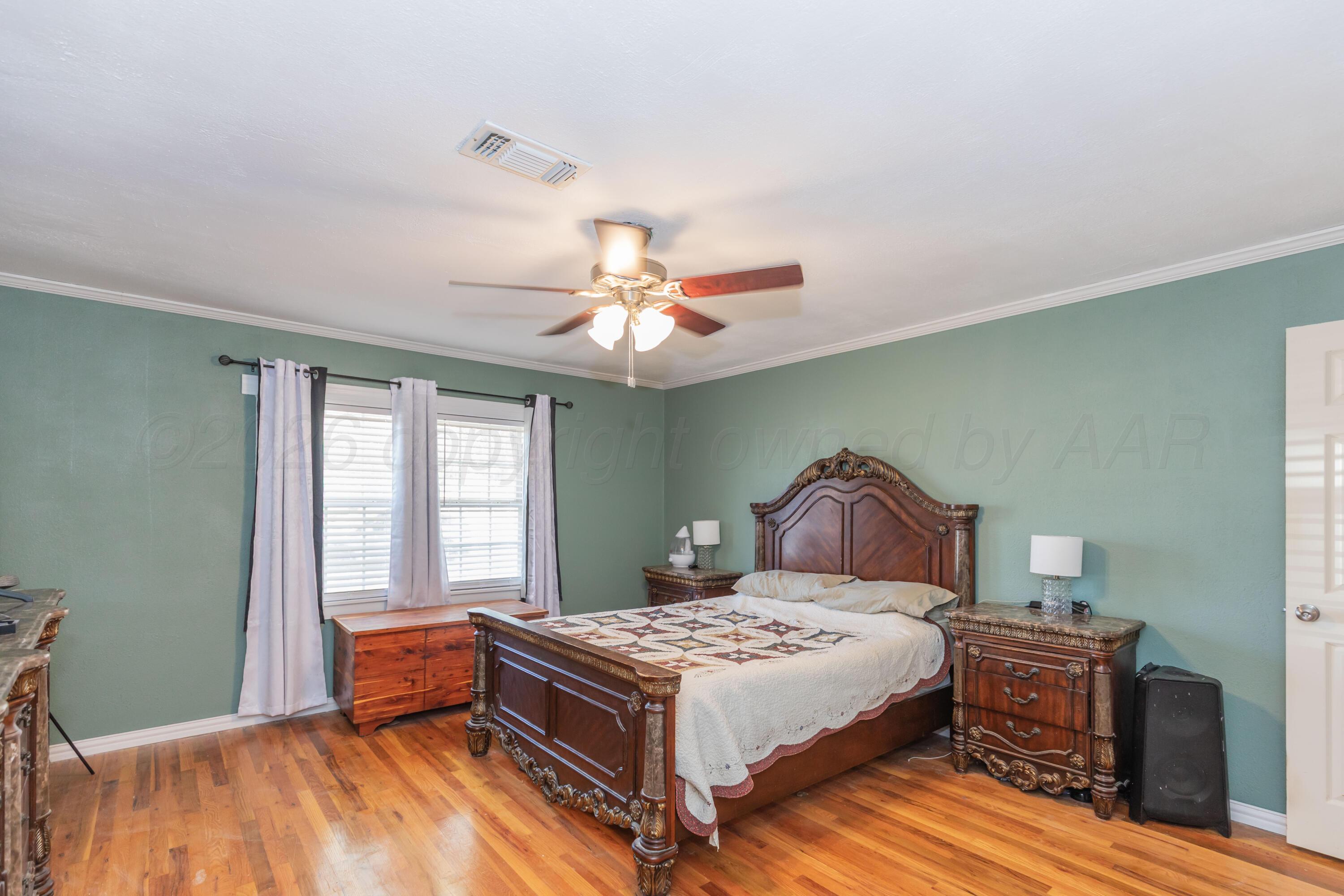 2114 Williston Street Property Photo 14