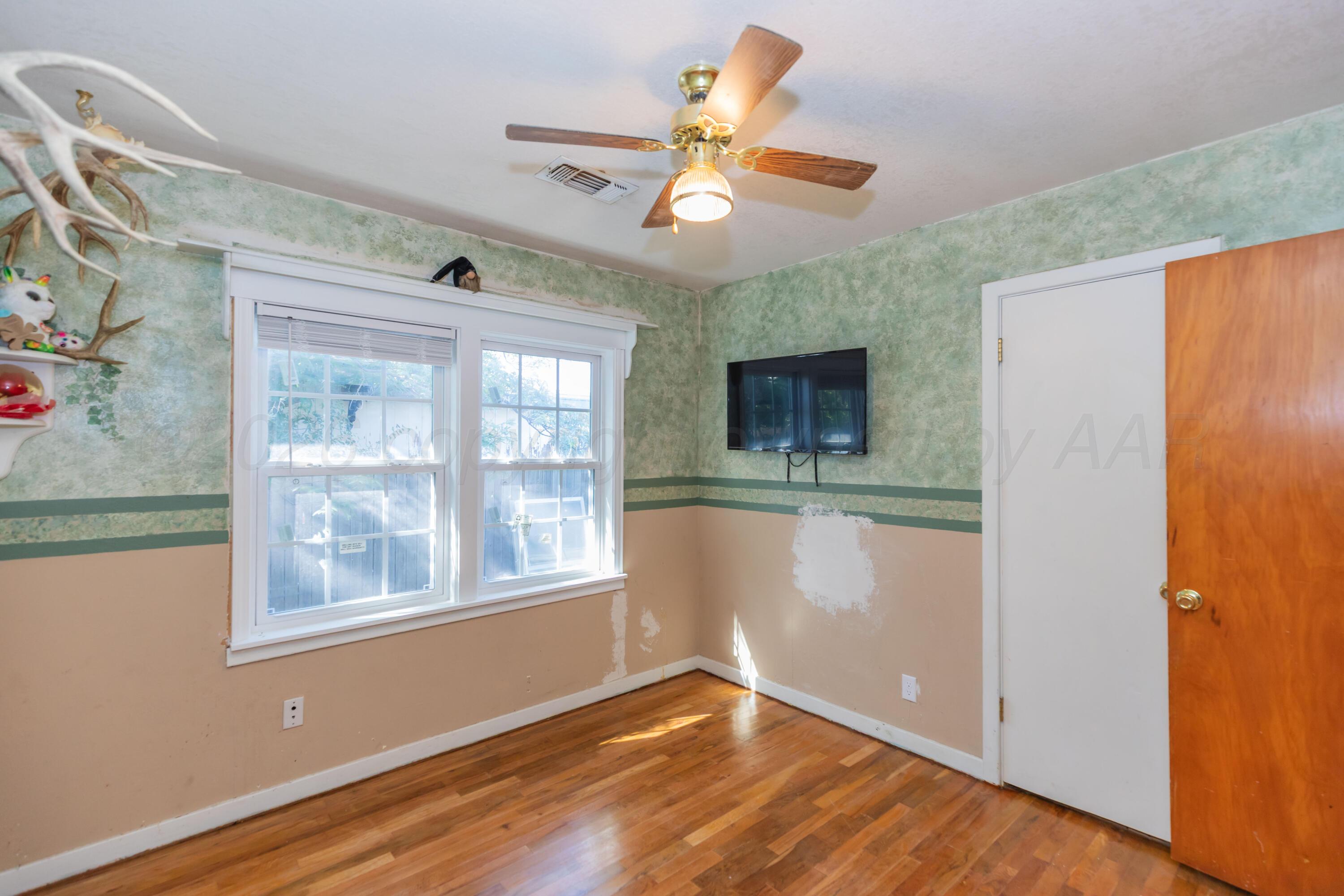 2114 Williston Street Property Photo 20