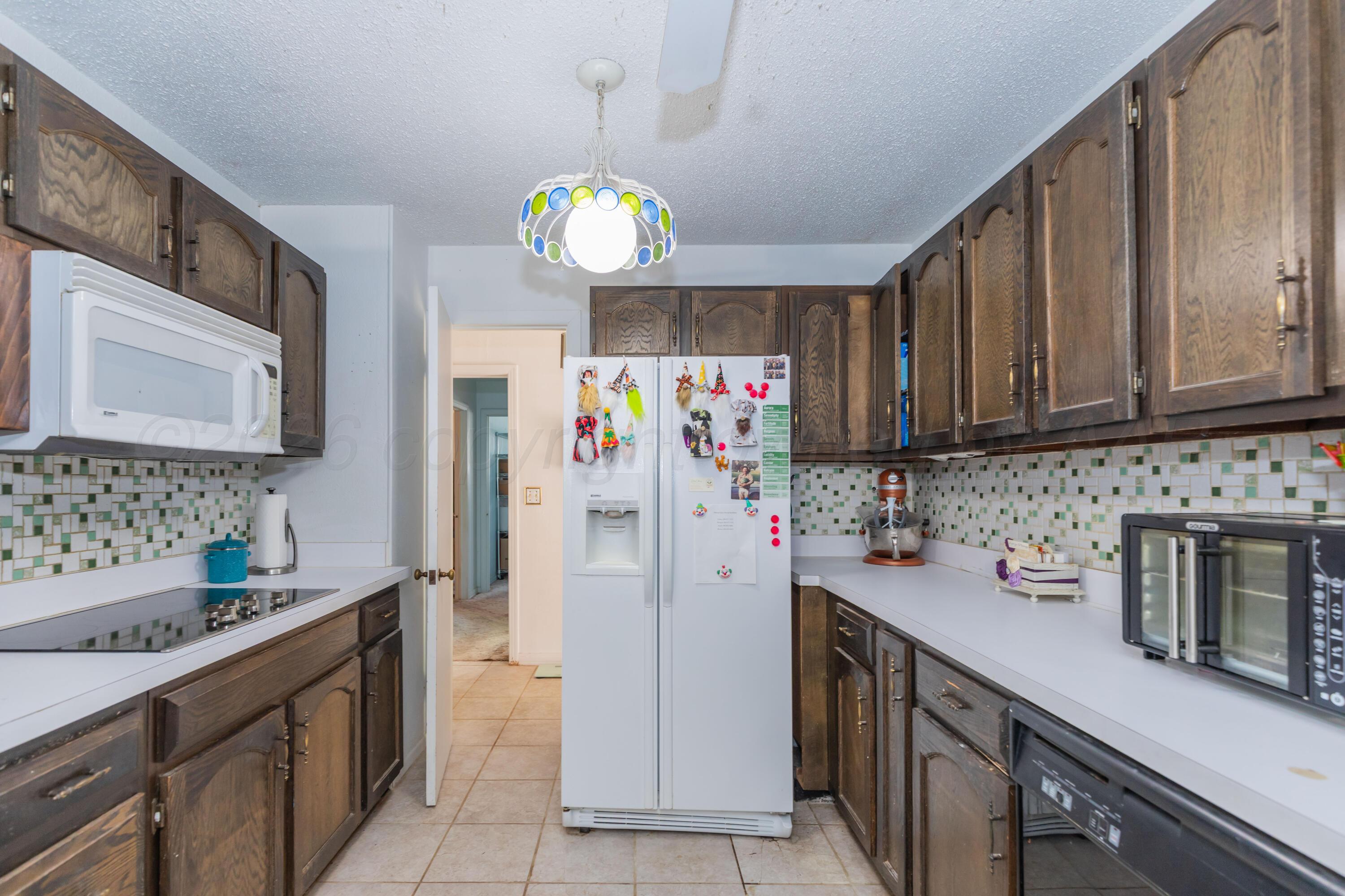 900 S Madden Street Property Photo 7