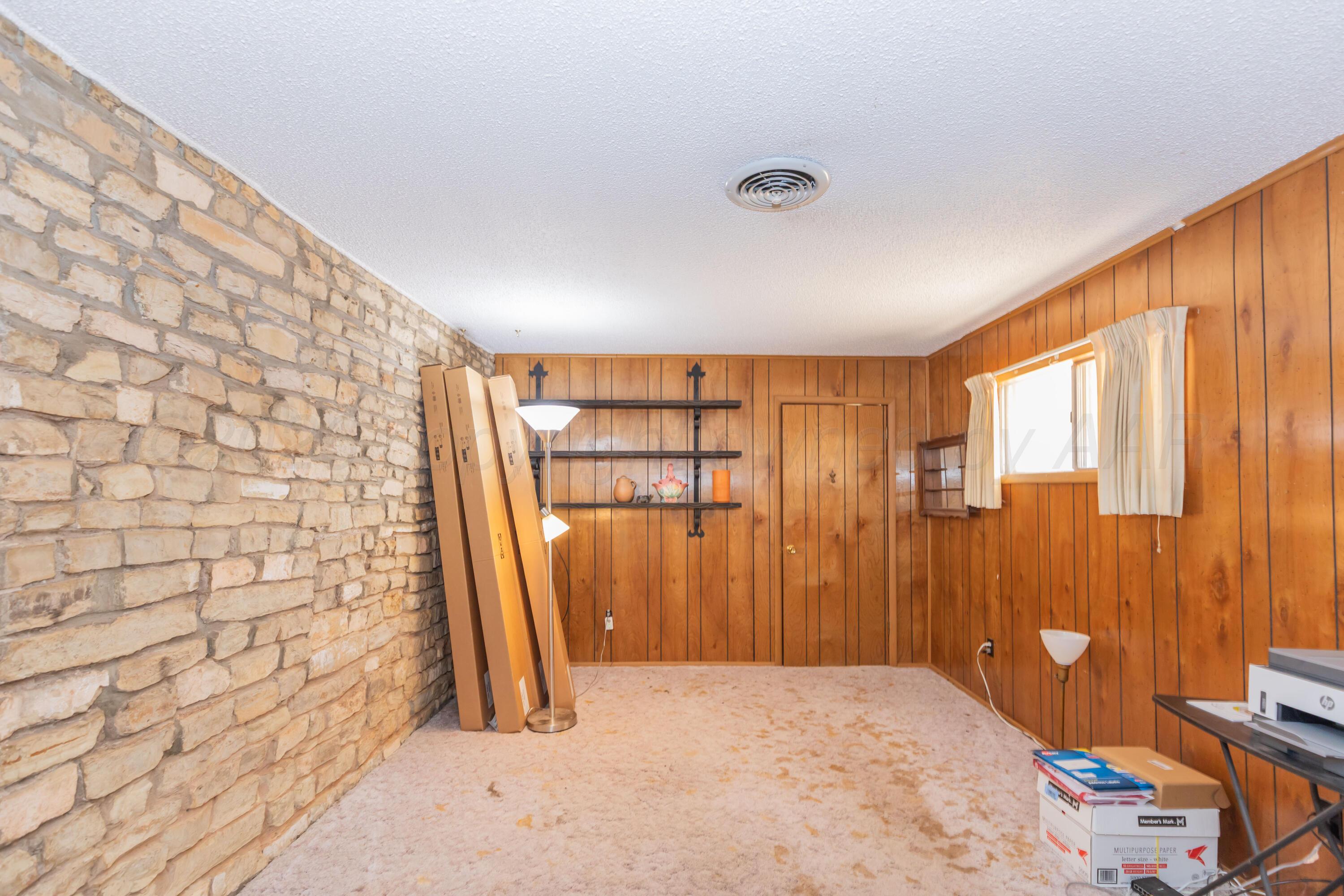 900 S Madden Street Property Photo 13