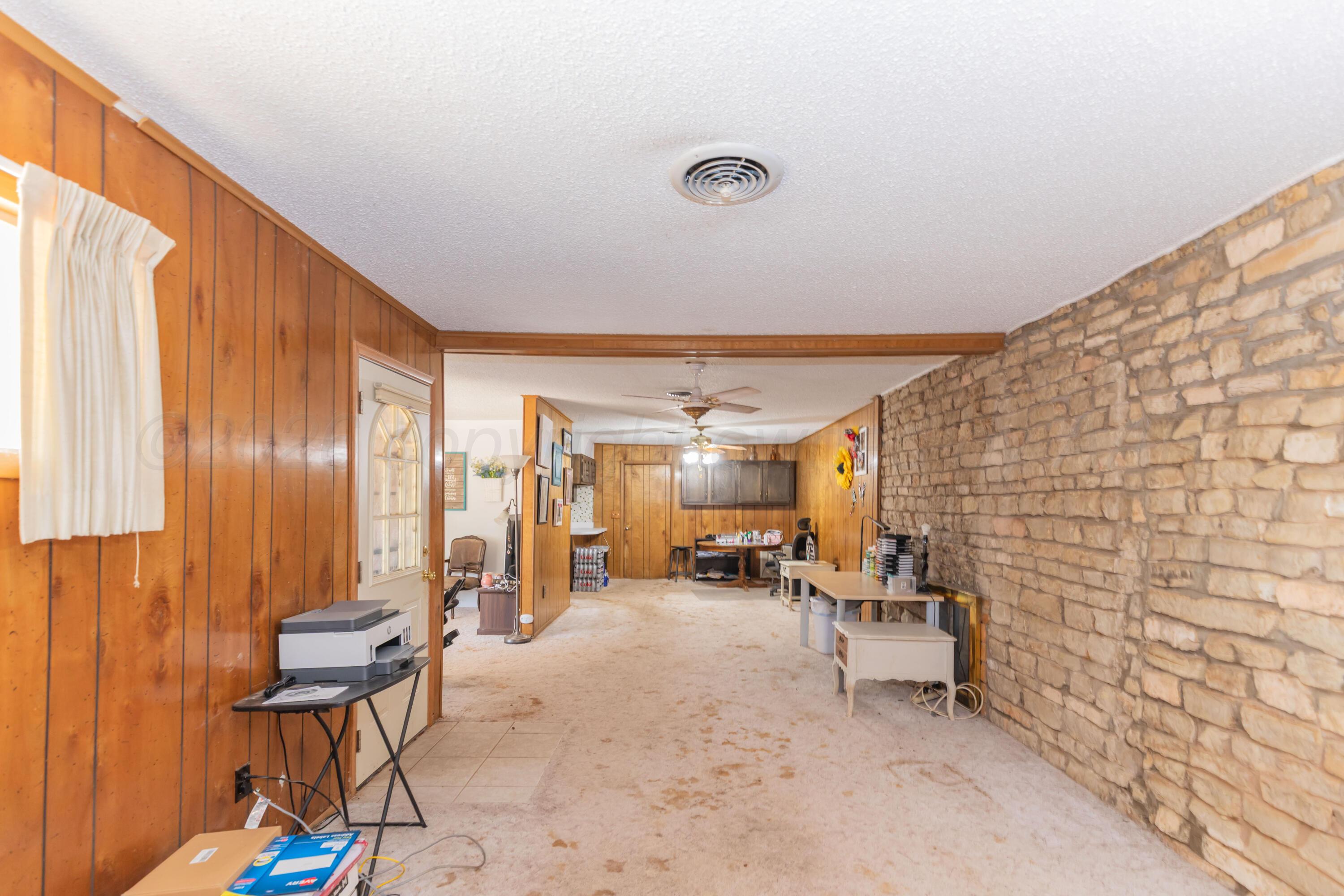 900 S Madden Street Property Photo 14