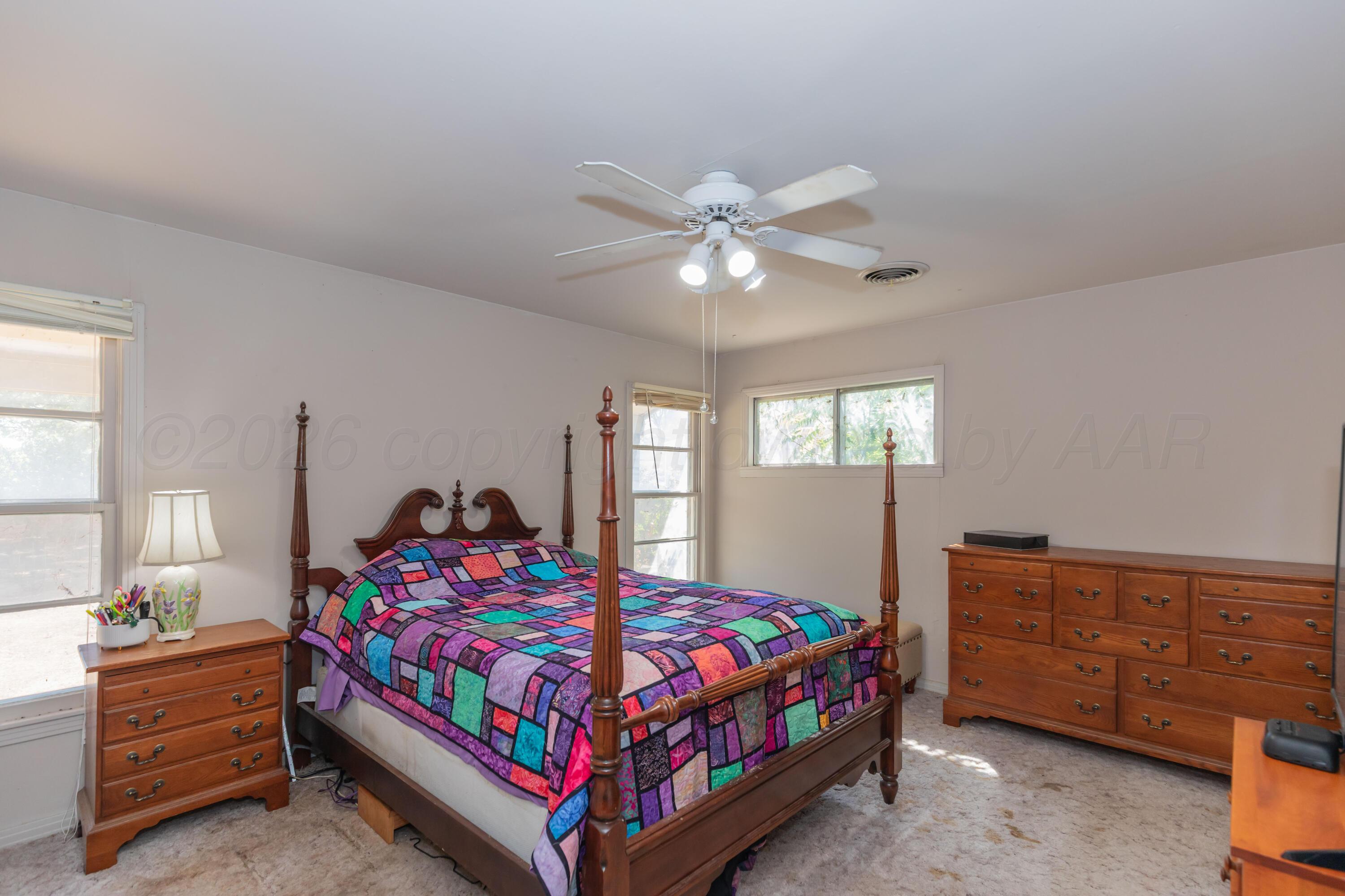 900 S Madden Street Property Photo 15