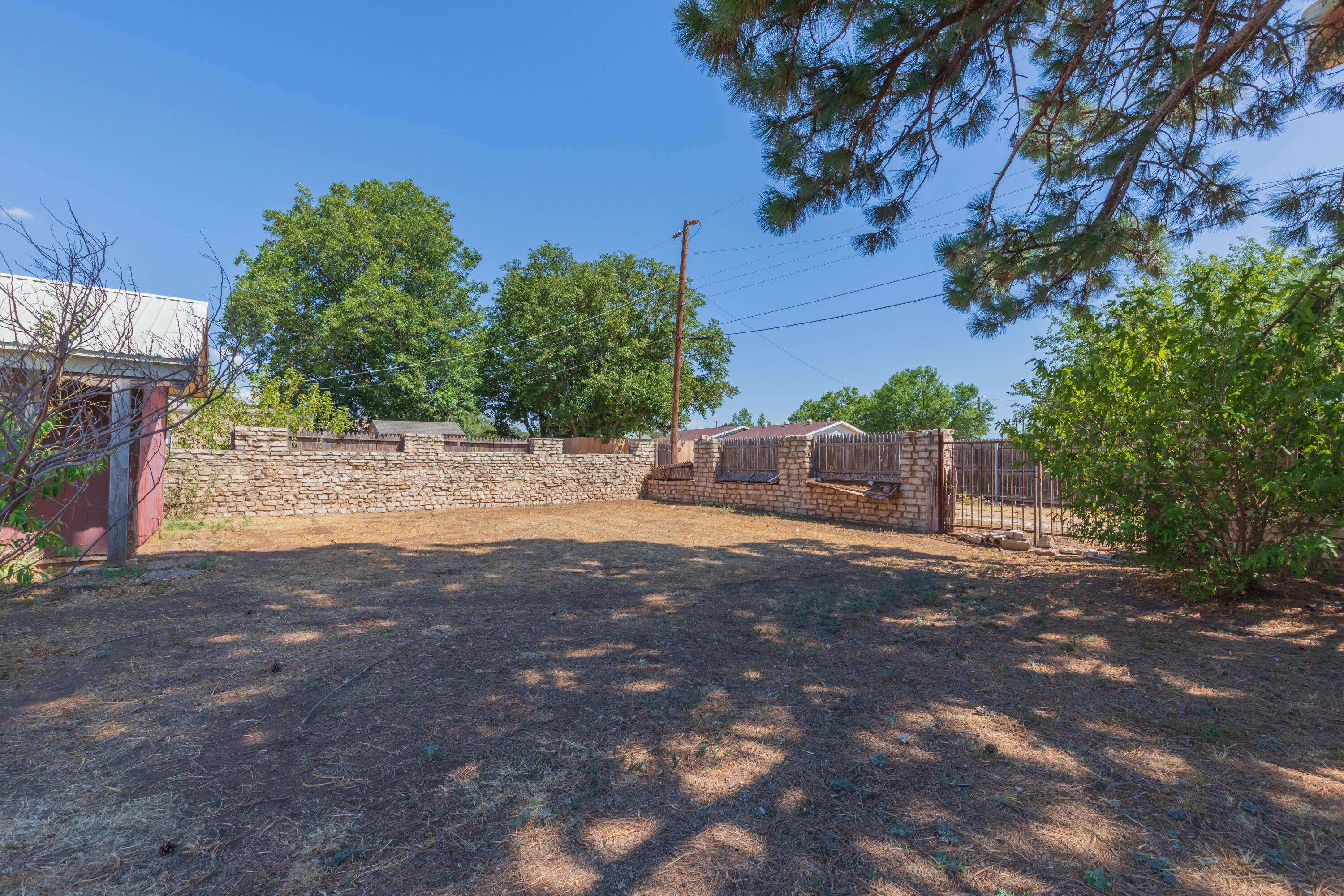 900 S Madden Street Property Photo 26