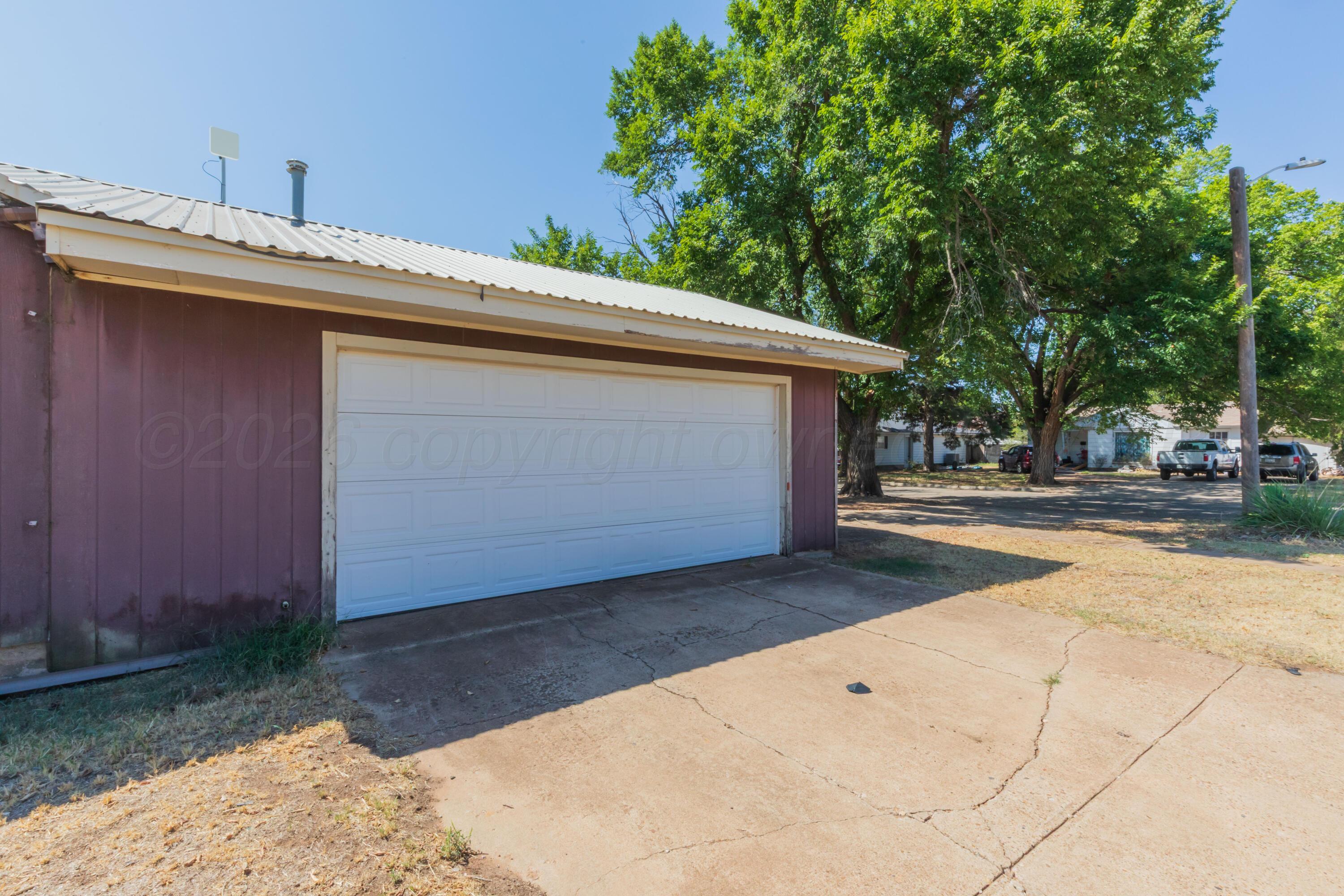 900 S Madden Street Property Photo 28