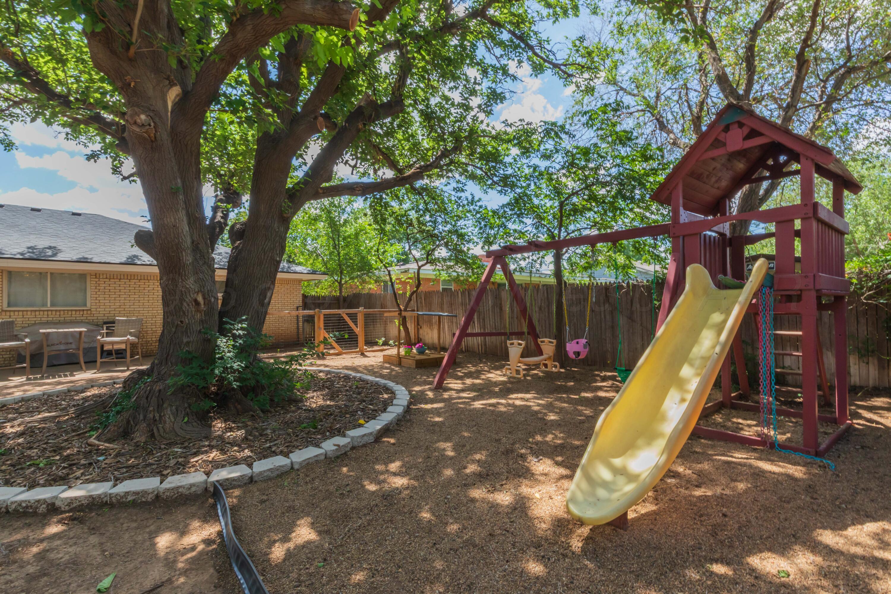 3702 Lynette Drive Property Photo 43