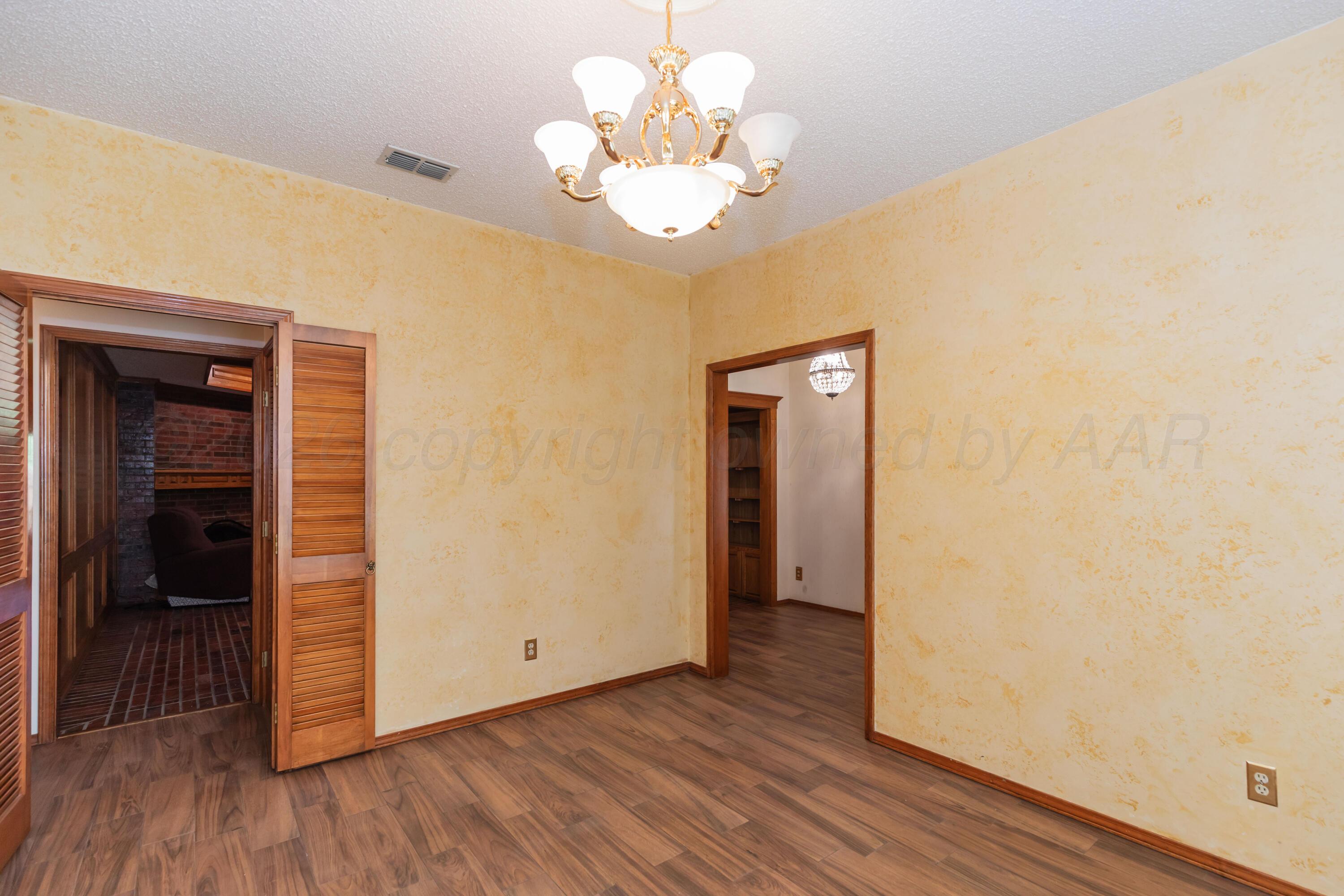 7600 Tripp Avenue Property Photo 8