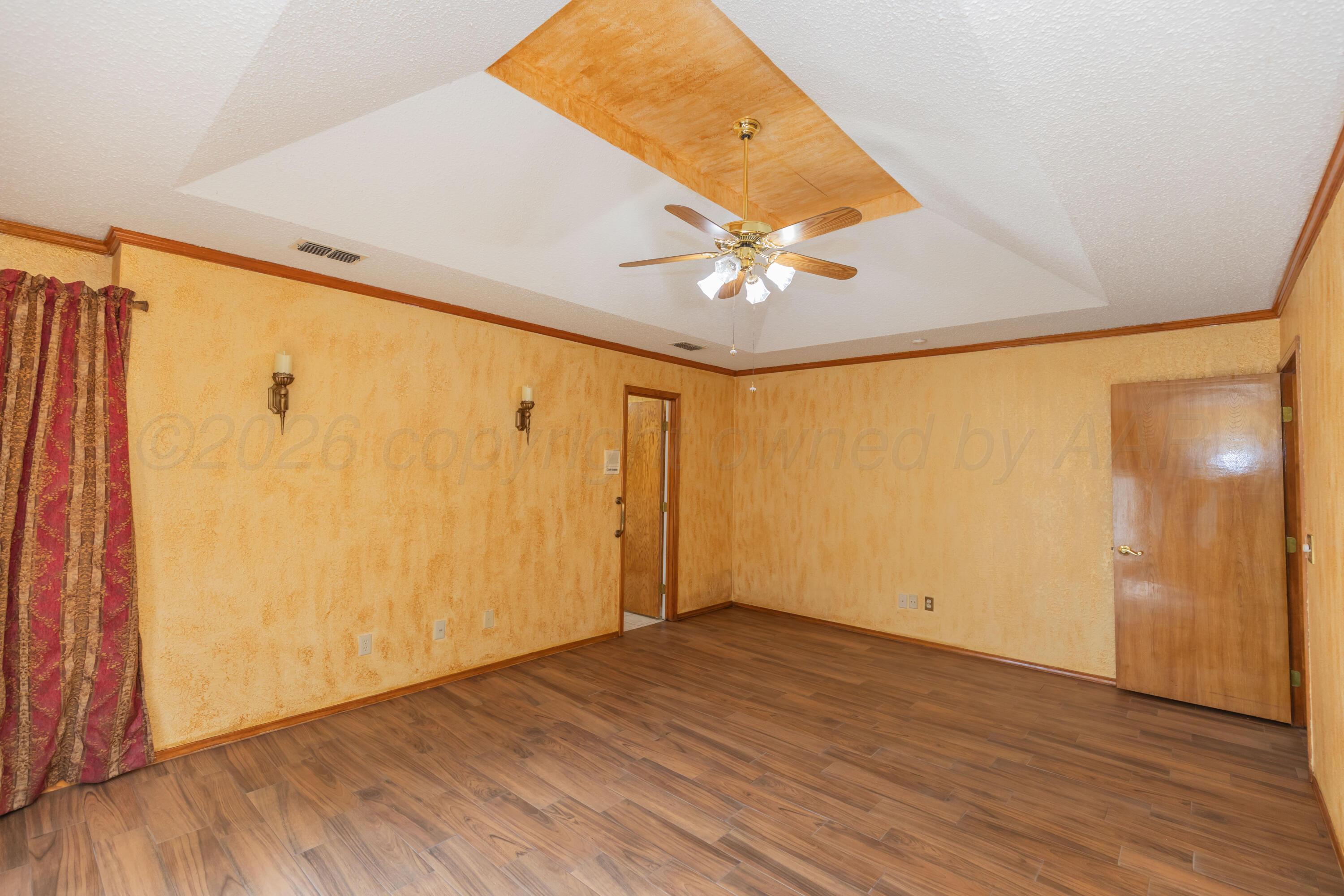 7600 Tripp Avenue Property Photo 23