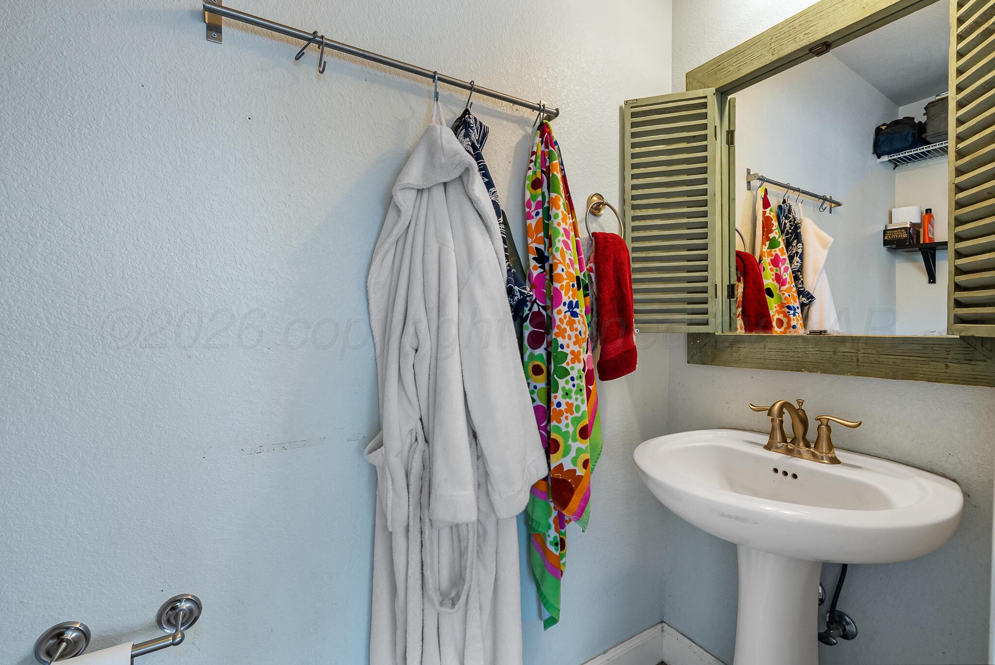 109 Lago Vista Street Property Photo 31