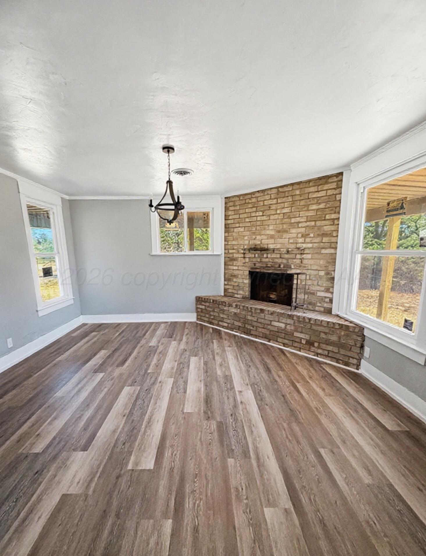 200 Pulitzer Street Property Photo 7