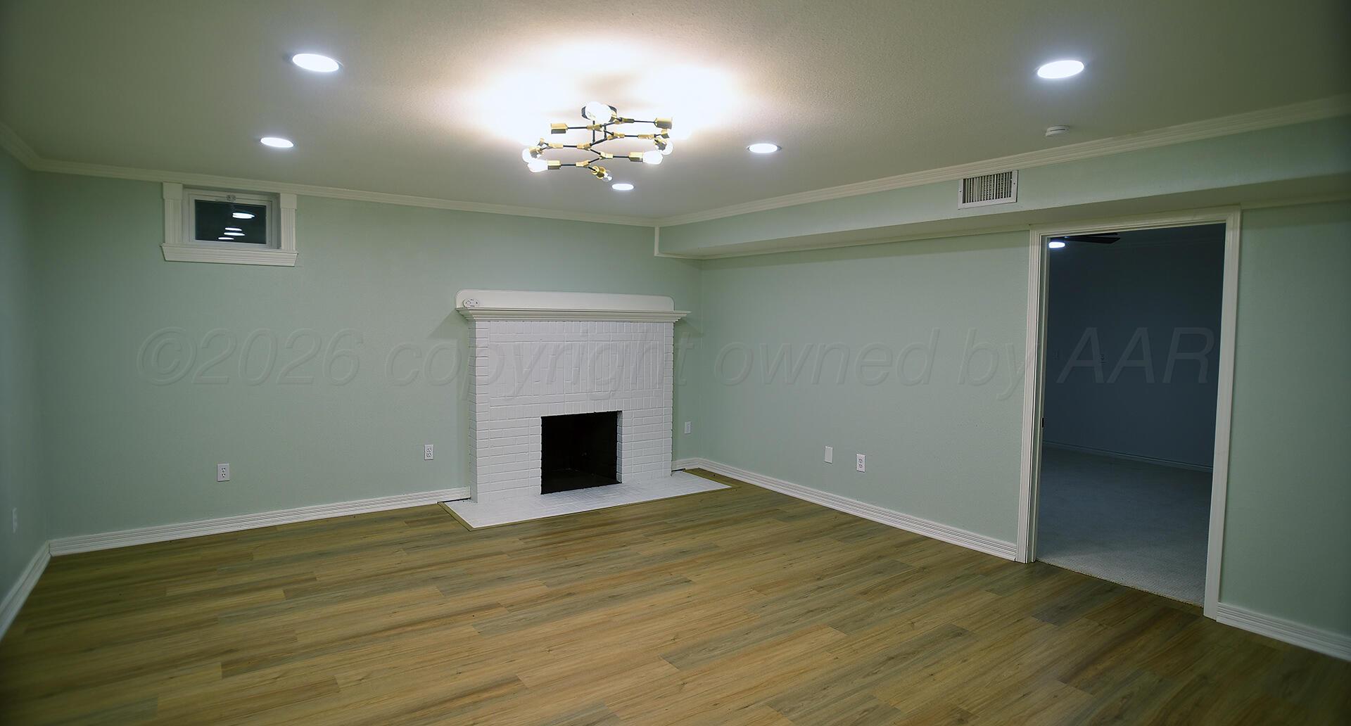 507 Crockett Street Property Photo 26