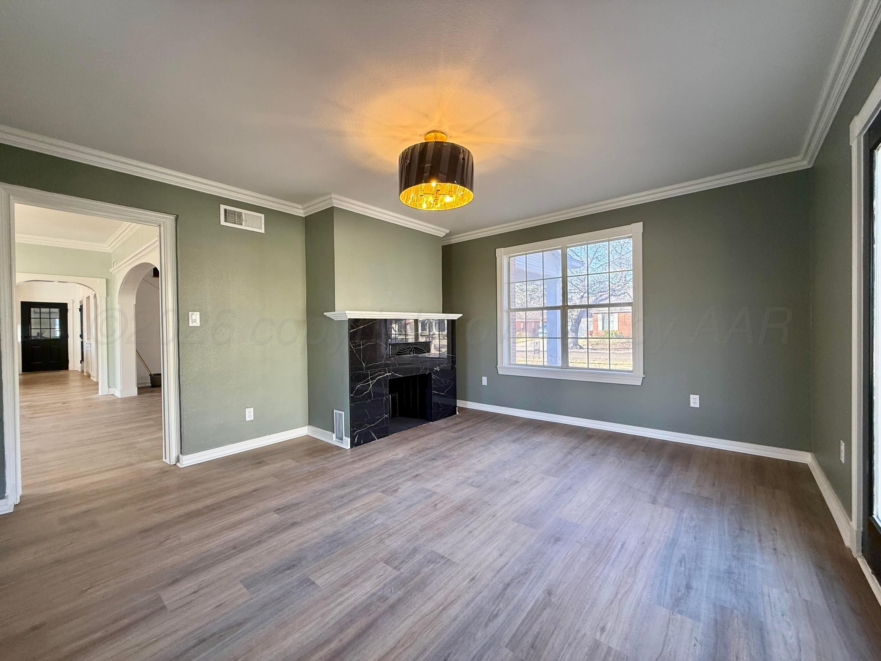 507 Crockett Street Property Photo 43