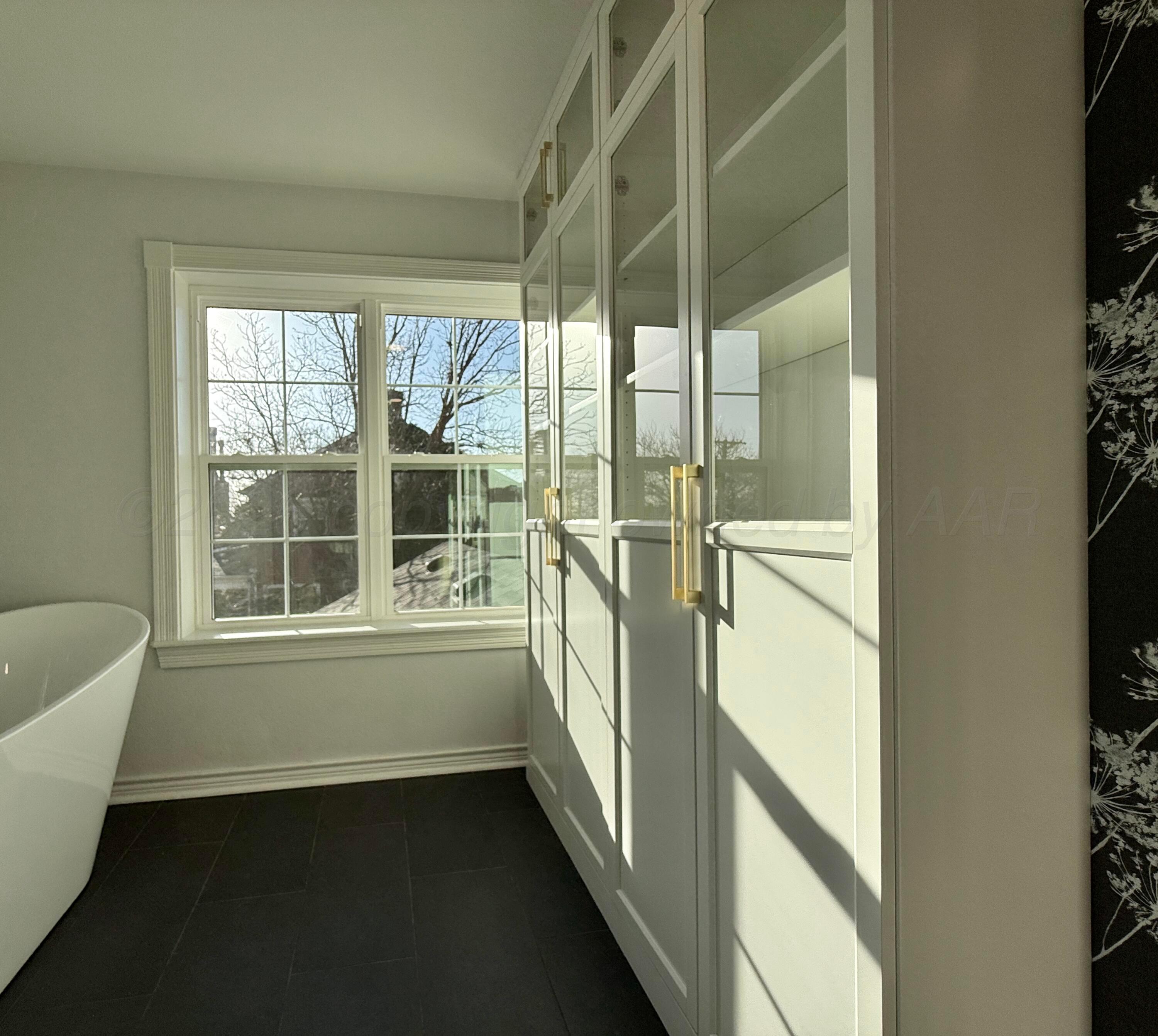 507 Crockett Street Property Photo 55