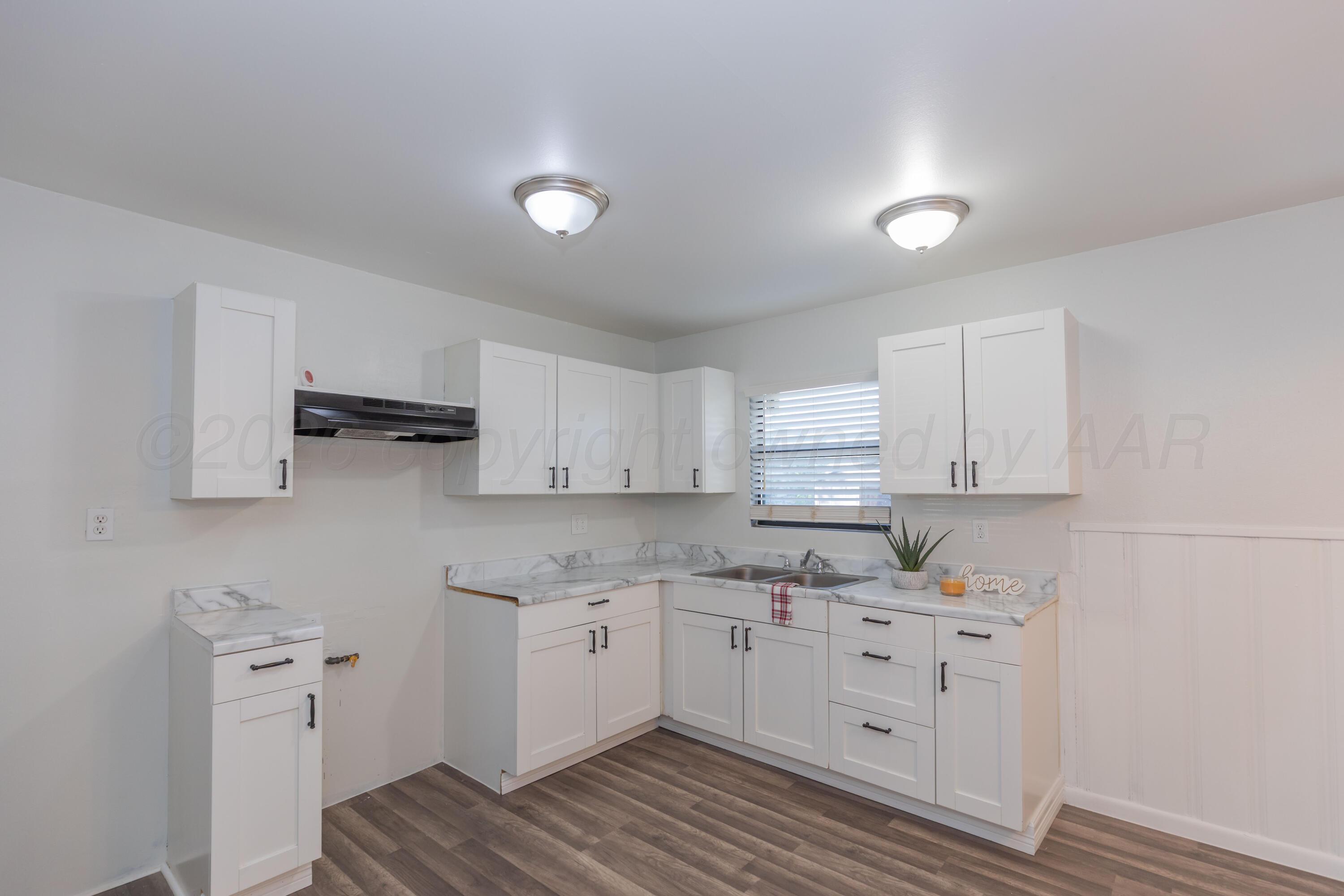 5241 Morning Drive Property Photo 11