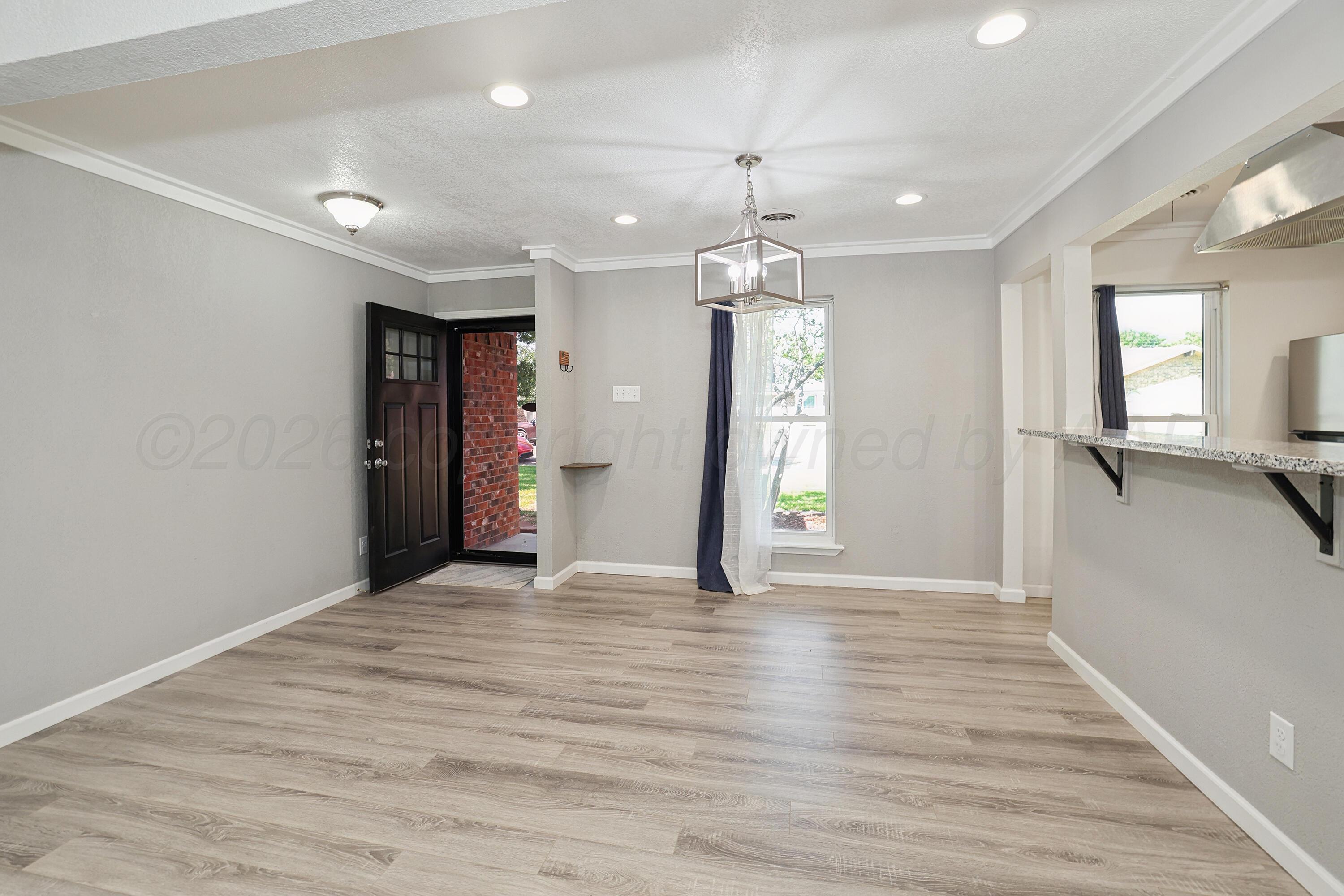 1017 Santa Fe Trail Property Photo 6