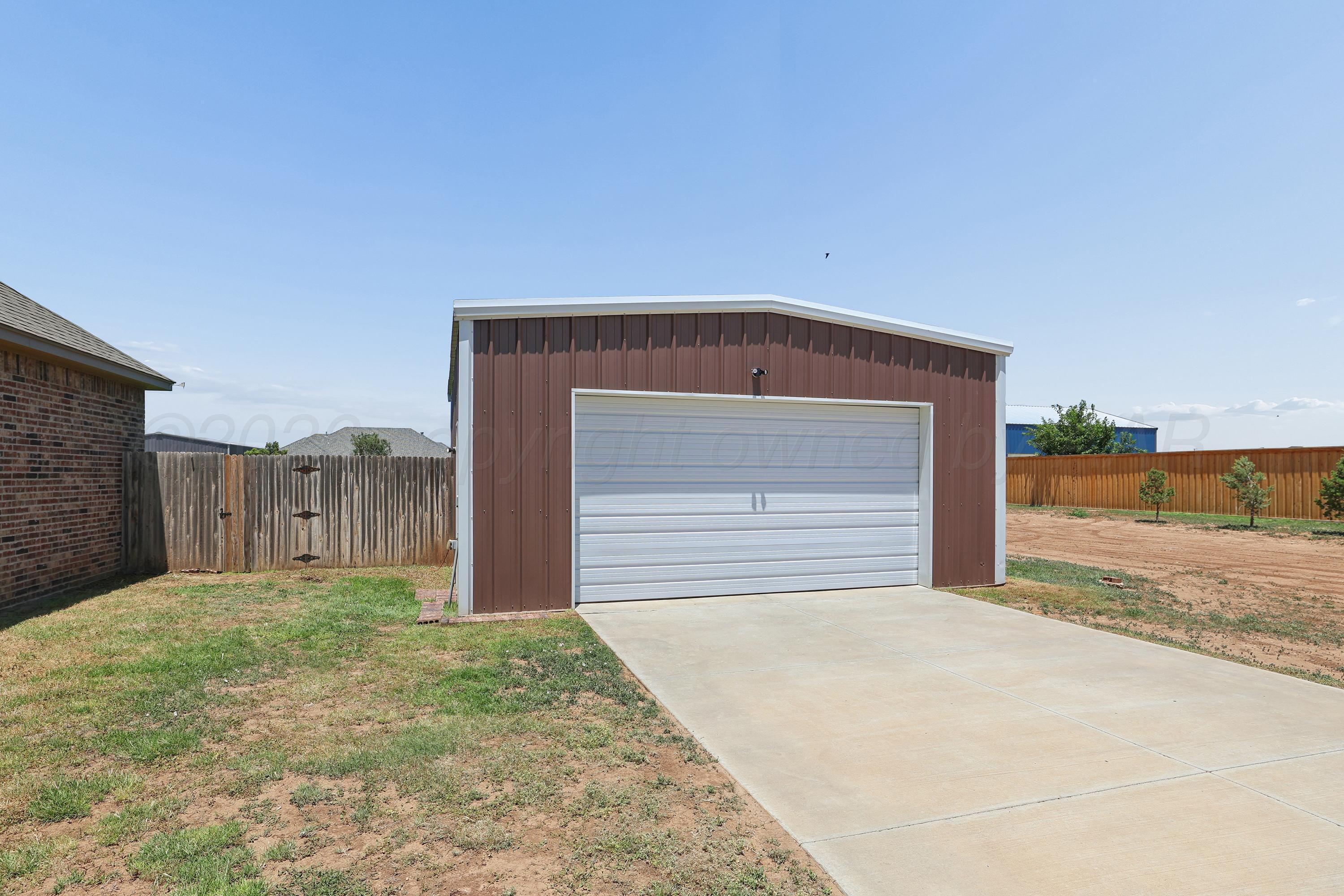 9176 E Strawberry Fields Drive Property Photo 4