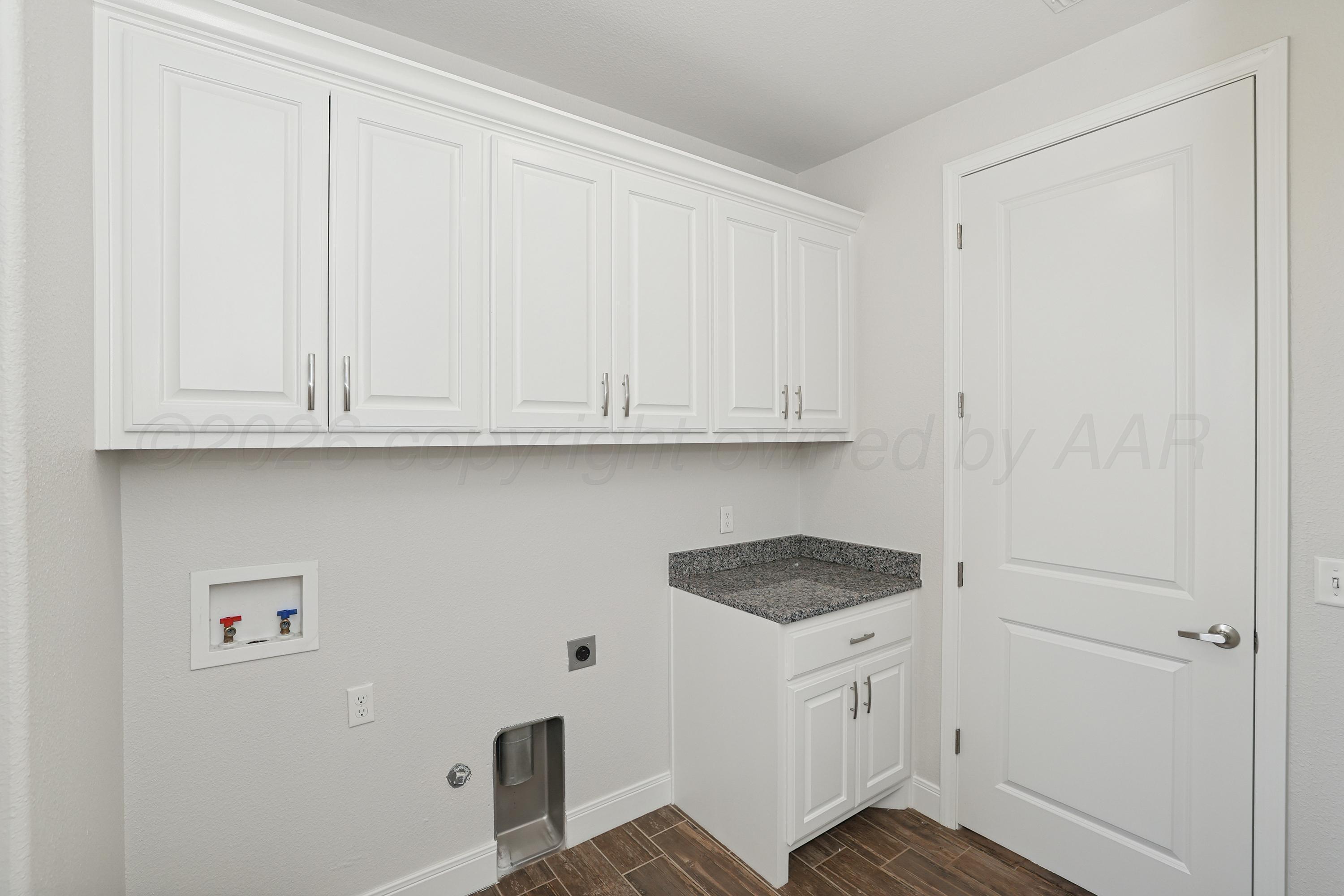 9176 E Strawberry Fields Drive Property Photo 34