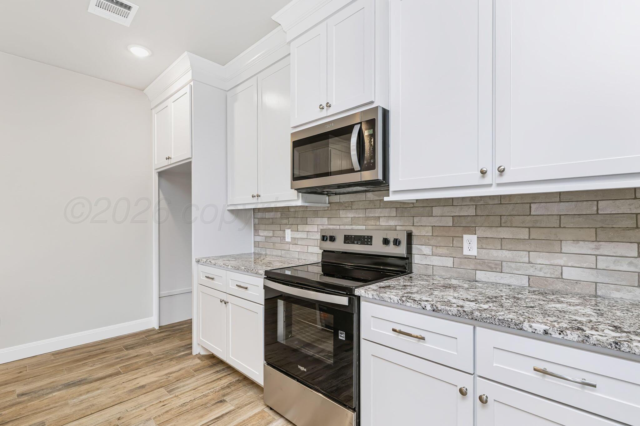 509 Pratt Street Property Photo 5