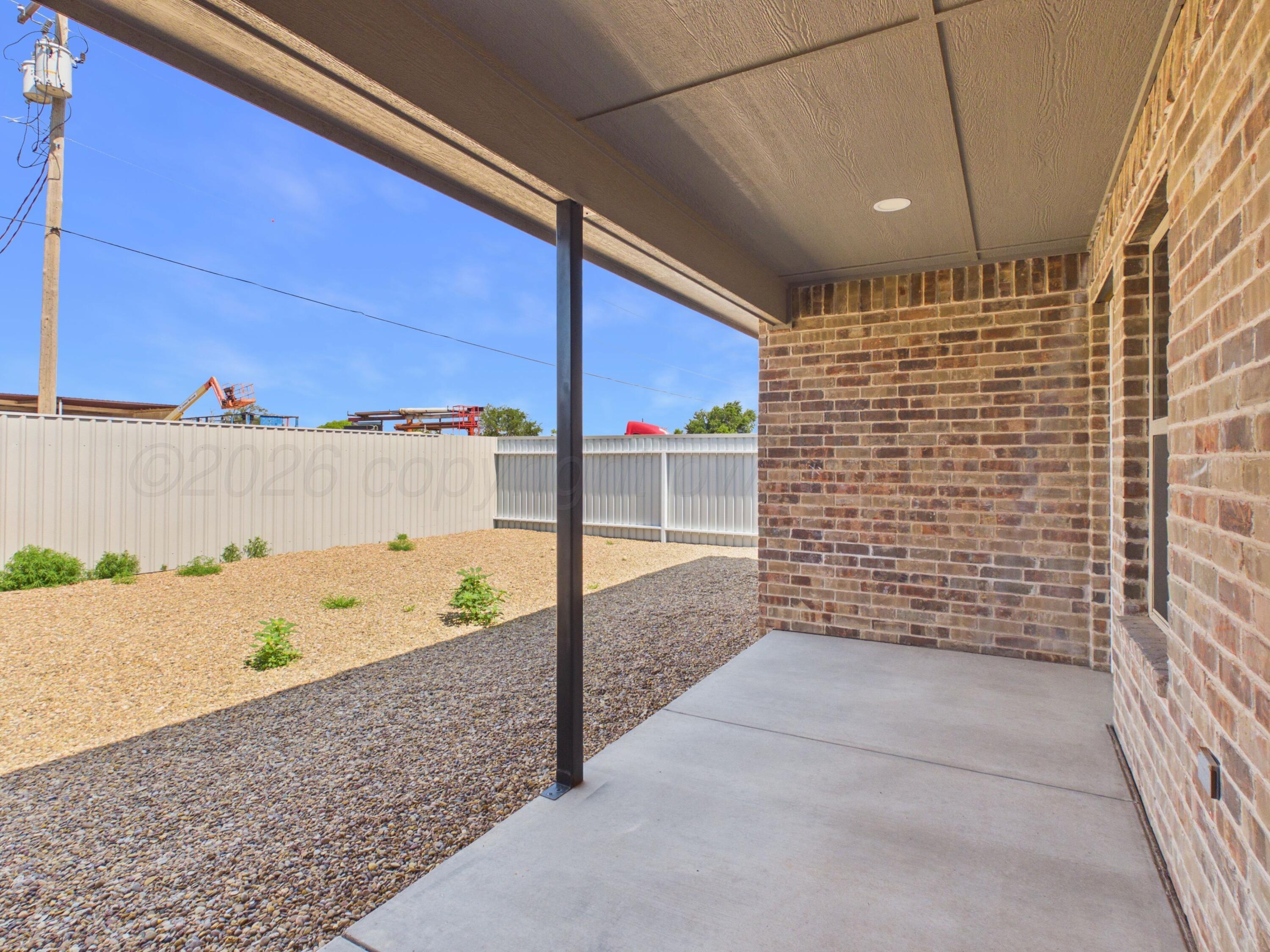 1123 Caprock Street Property Photo 24