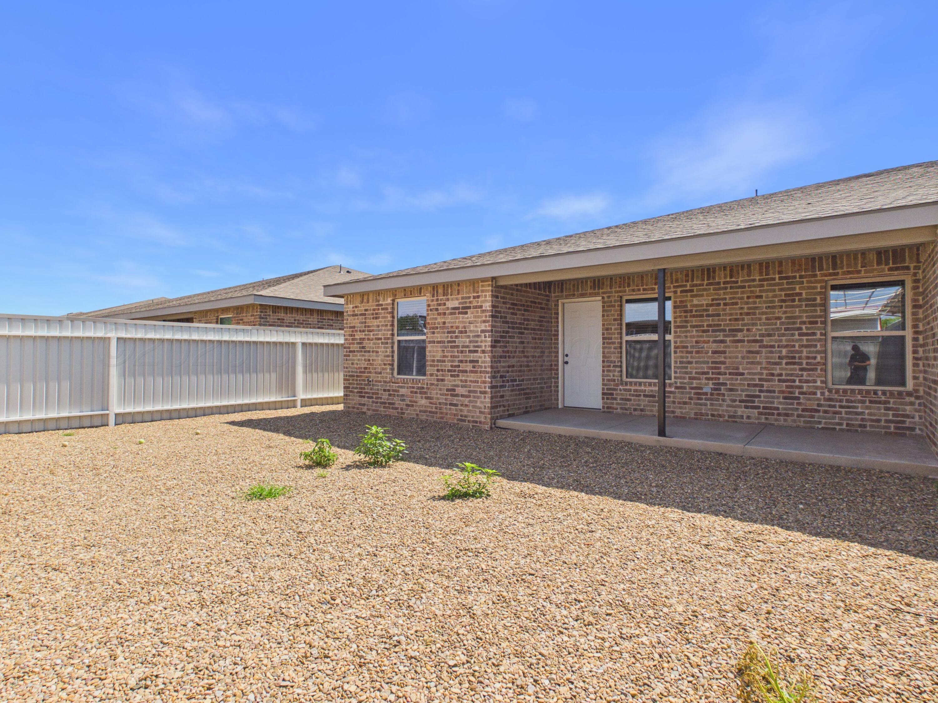 1123 Caprock Street Property Photo 25